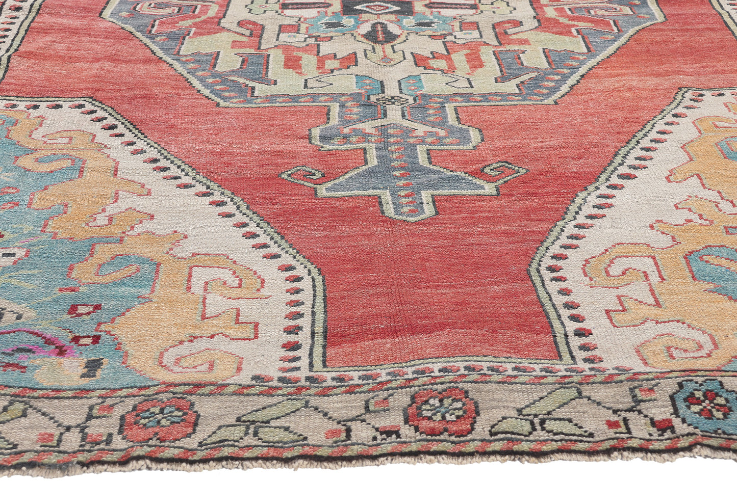 5 x 7 Vintage Turkish Oushak Rug 53865