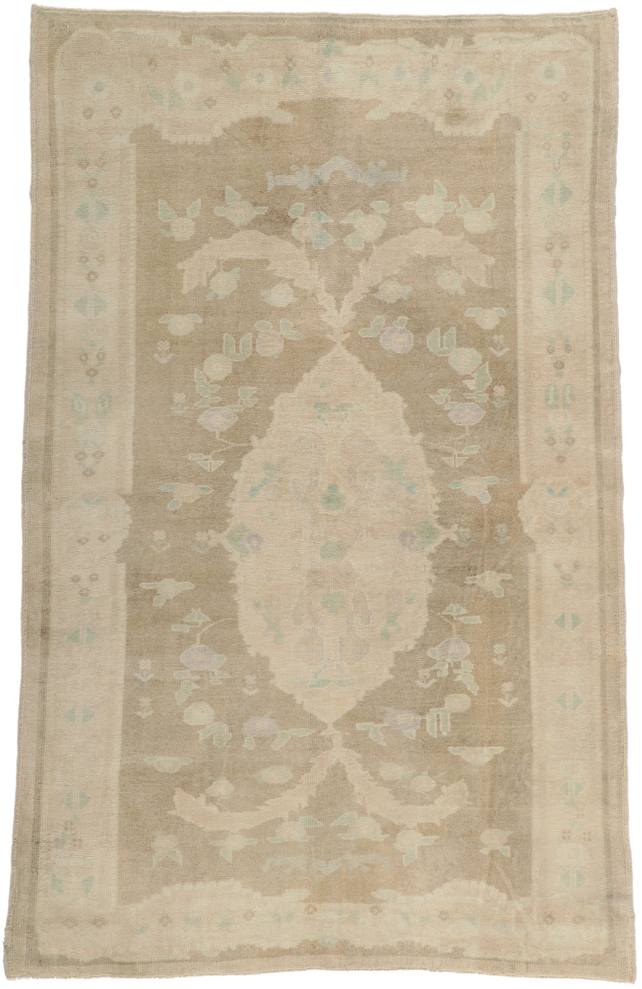 5 x 8 Vintage Turkish Oushak Rug 52432