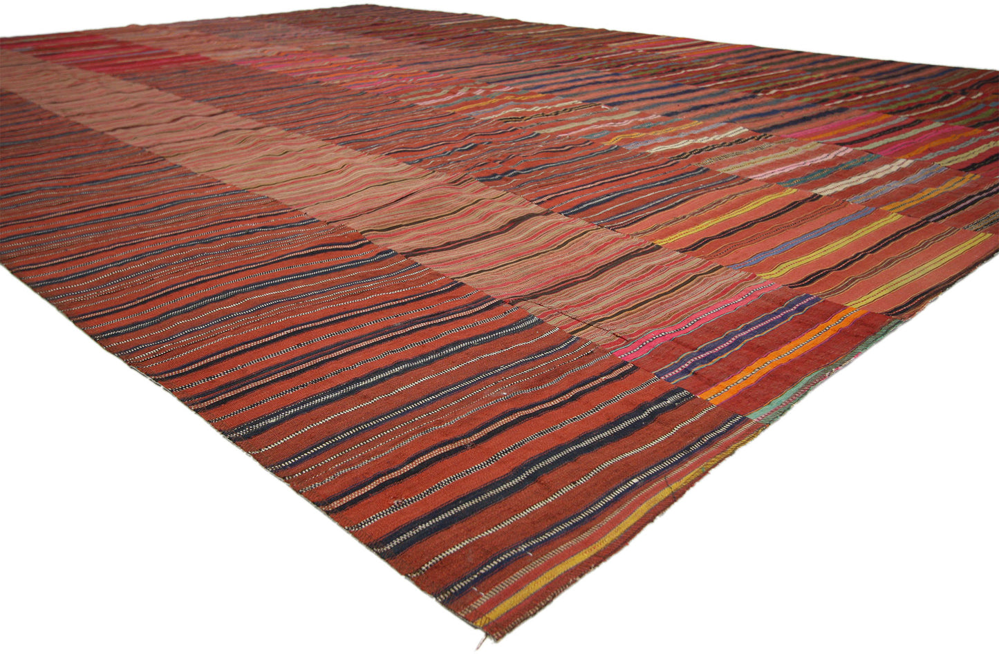9 x 13 Vintage Turkish Kilim Rug 60630