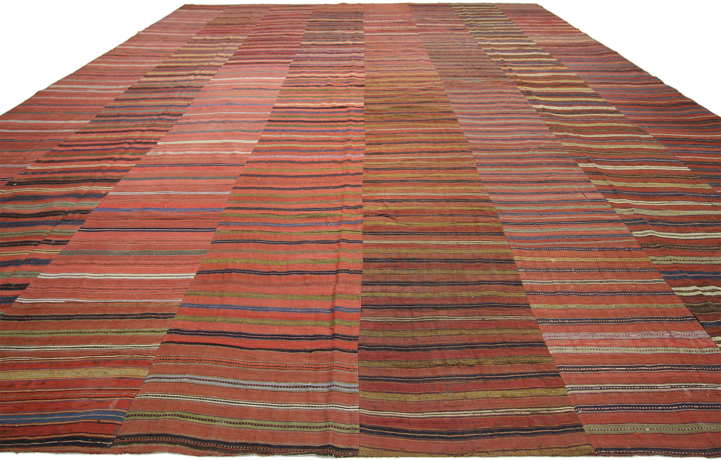 11 x 15 Vintage Kilim Rug 60642