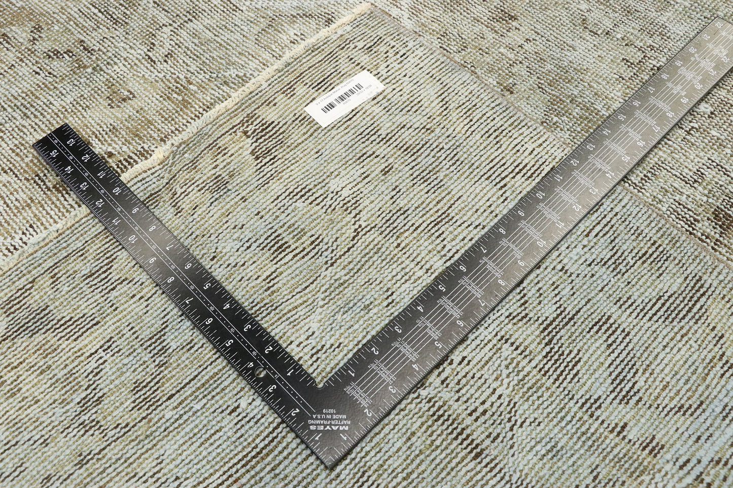 9 x 17 Distressed Vintage Turkish Rug 60670