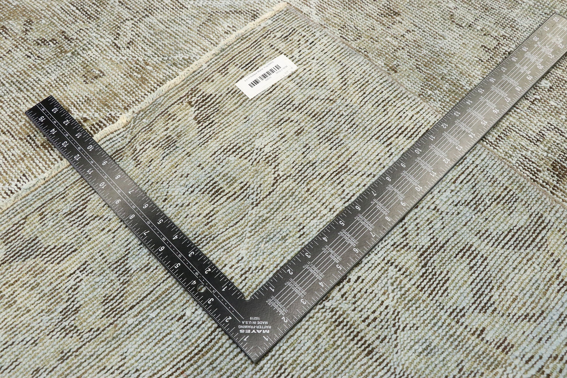 9 x 17 Distressed Vintage Turkish Rug 60670