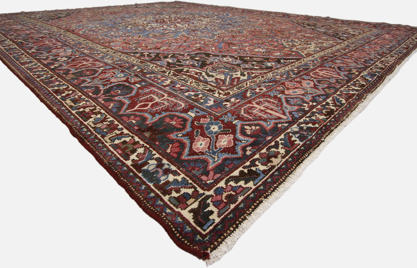 12 x 15 Antique Persian Bakhtiari Rug 60740