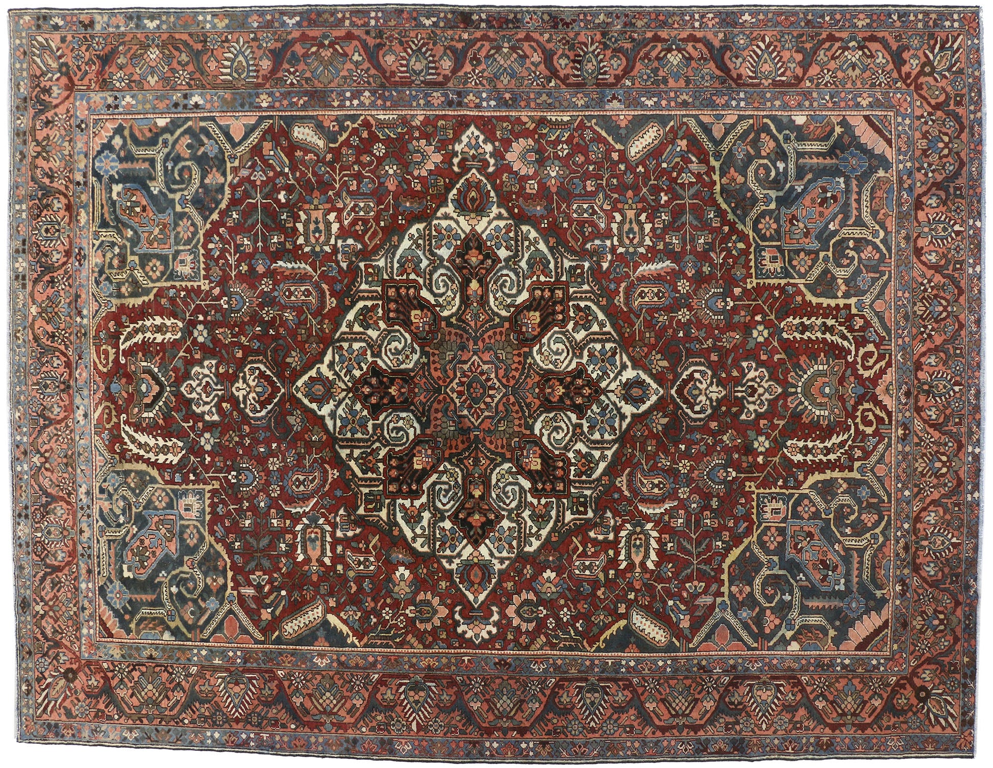 12 x 16 Vintage Persian Bakhtiari Rug 60743
