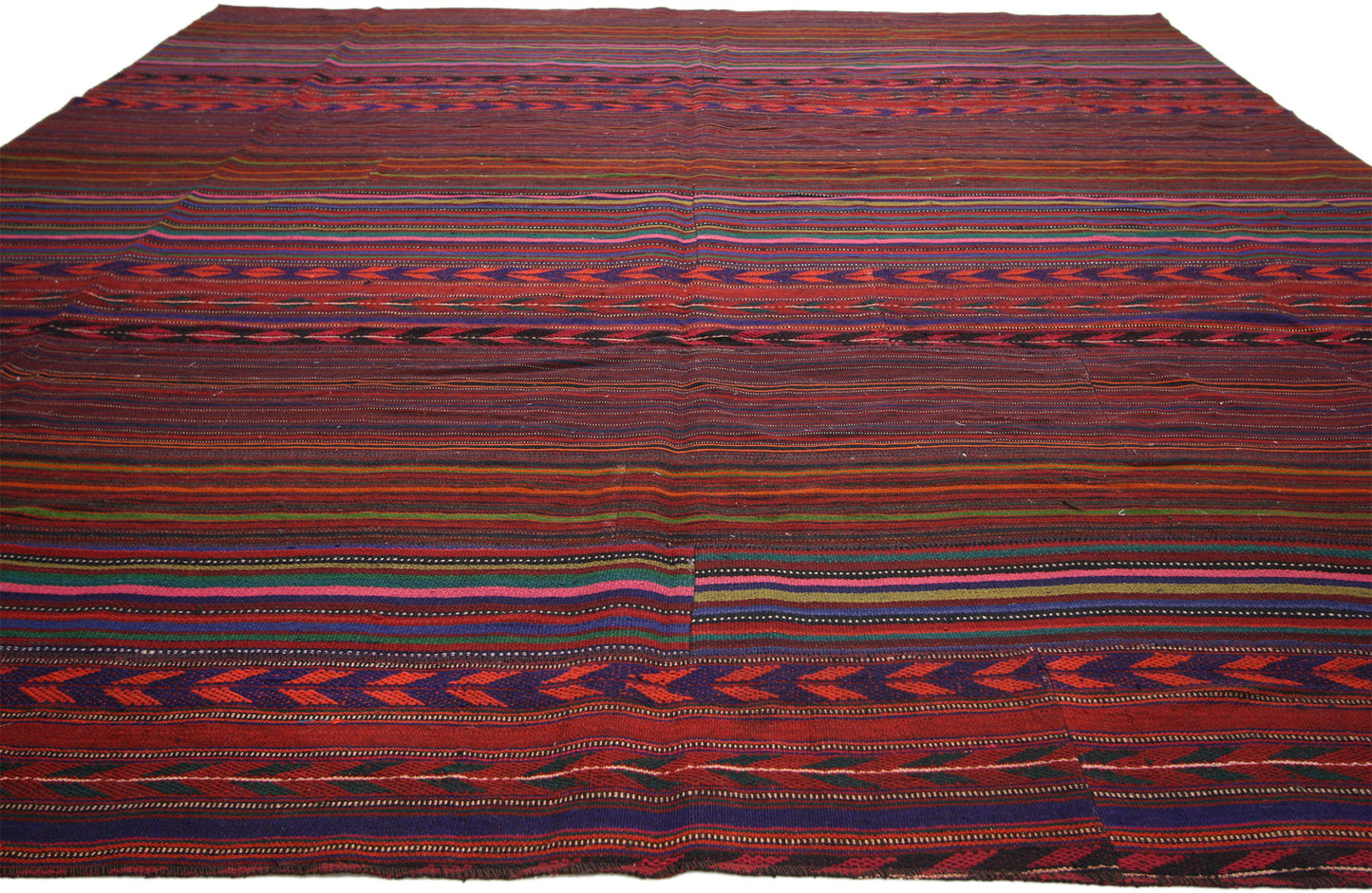10 x 11 Vintage Kilim Rug 60799