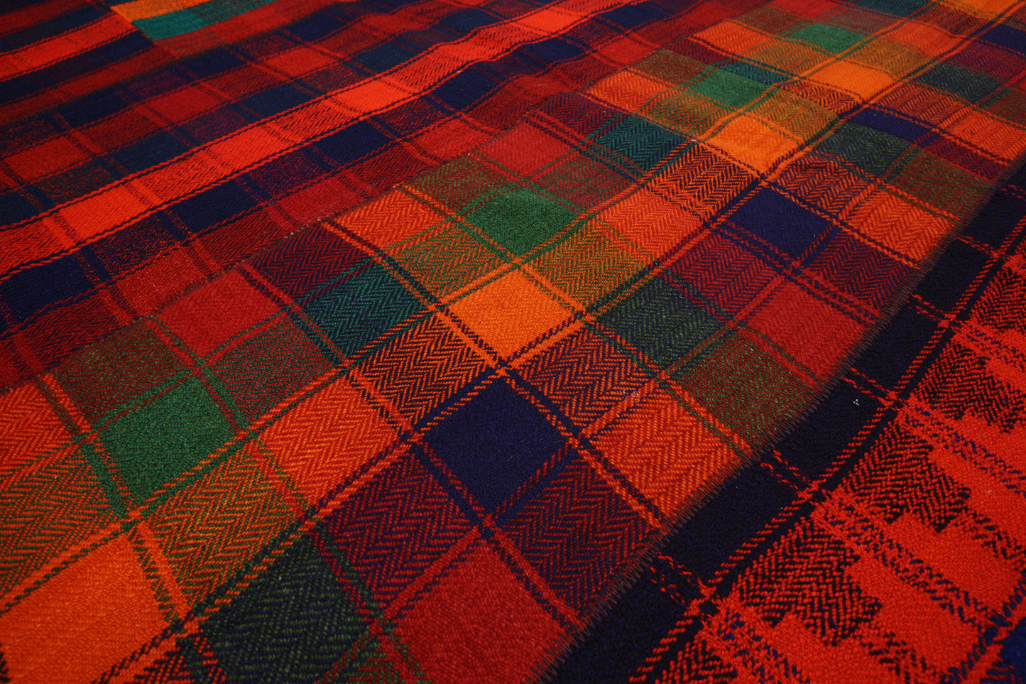 7 x 10 Vintage Kilim Tartan Plaid Rug 60811