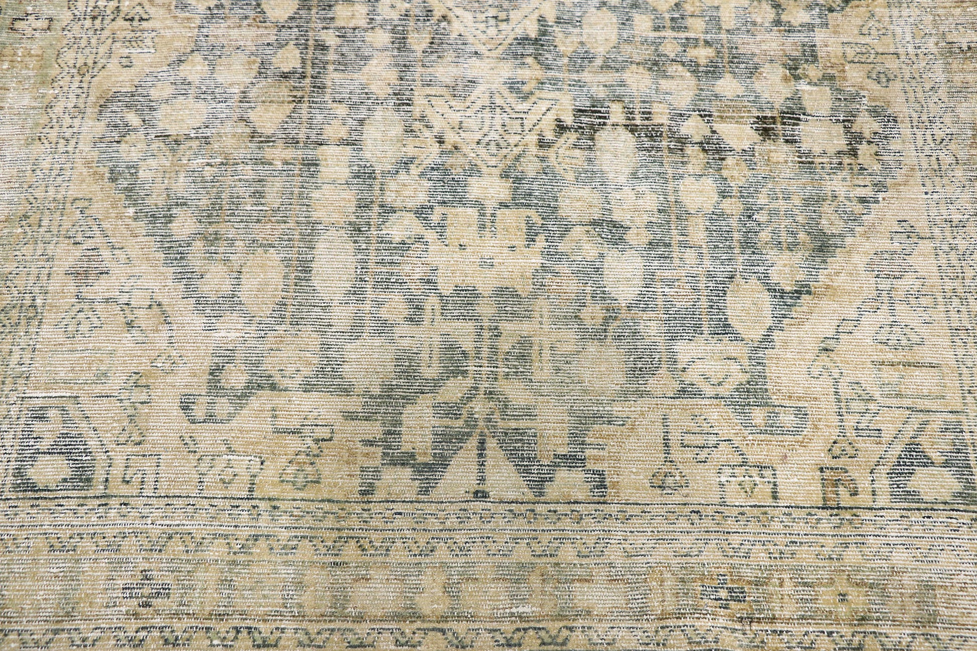 4 x 6 Antique Persian Mahal Rug 60838