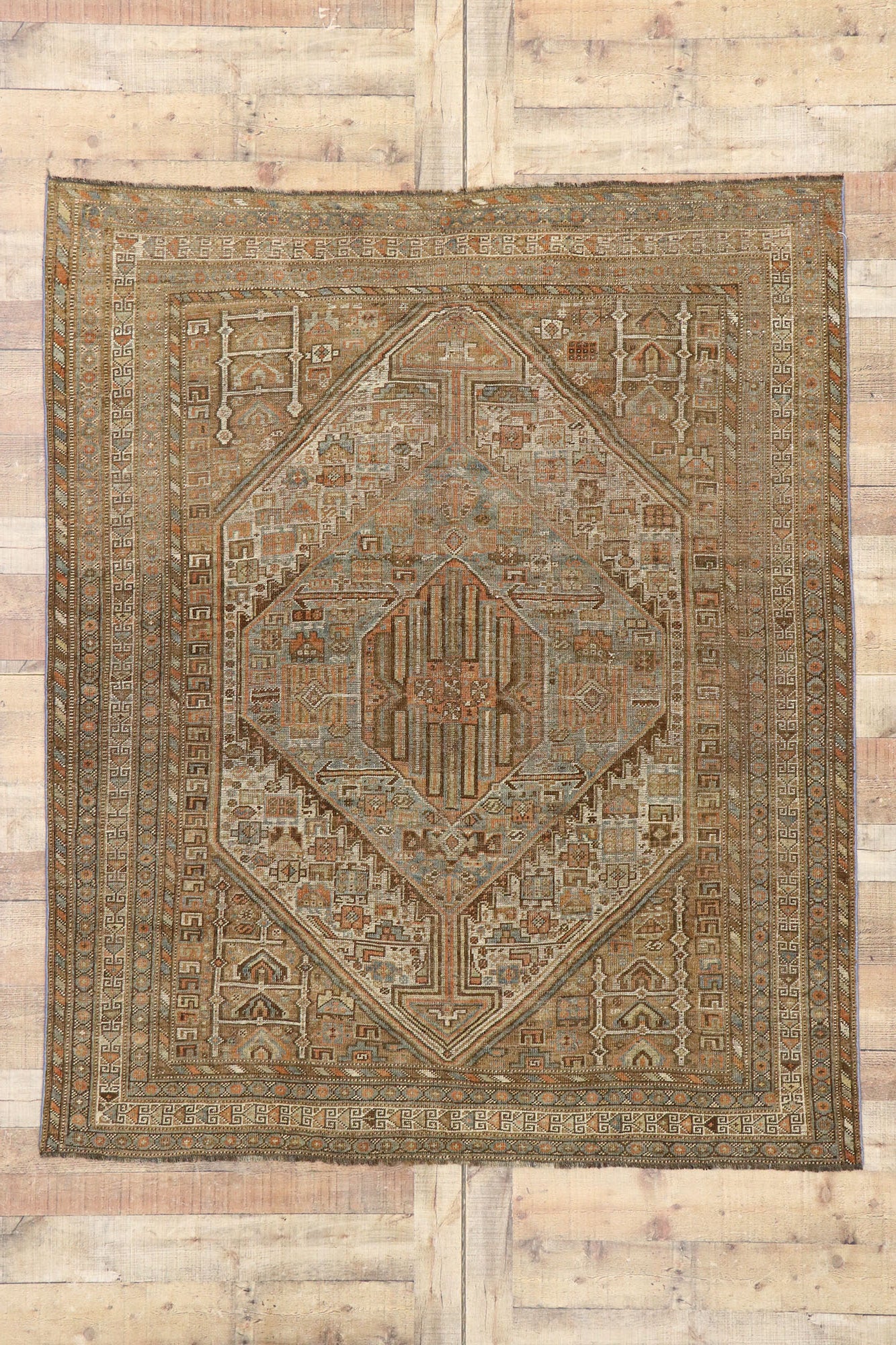 5 x 6 Antique Persian Shiraz Rug 60849