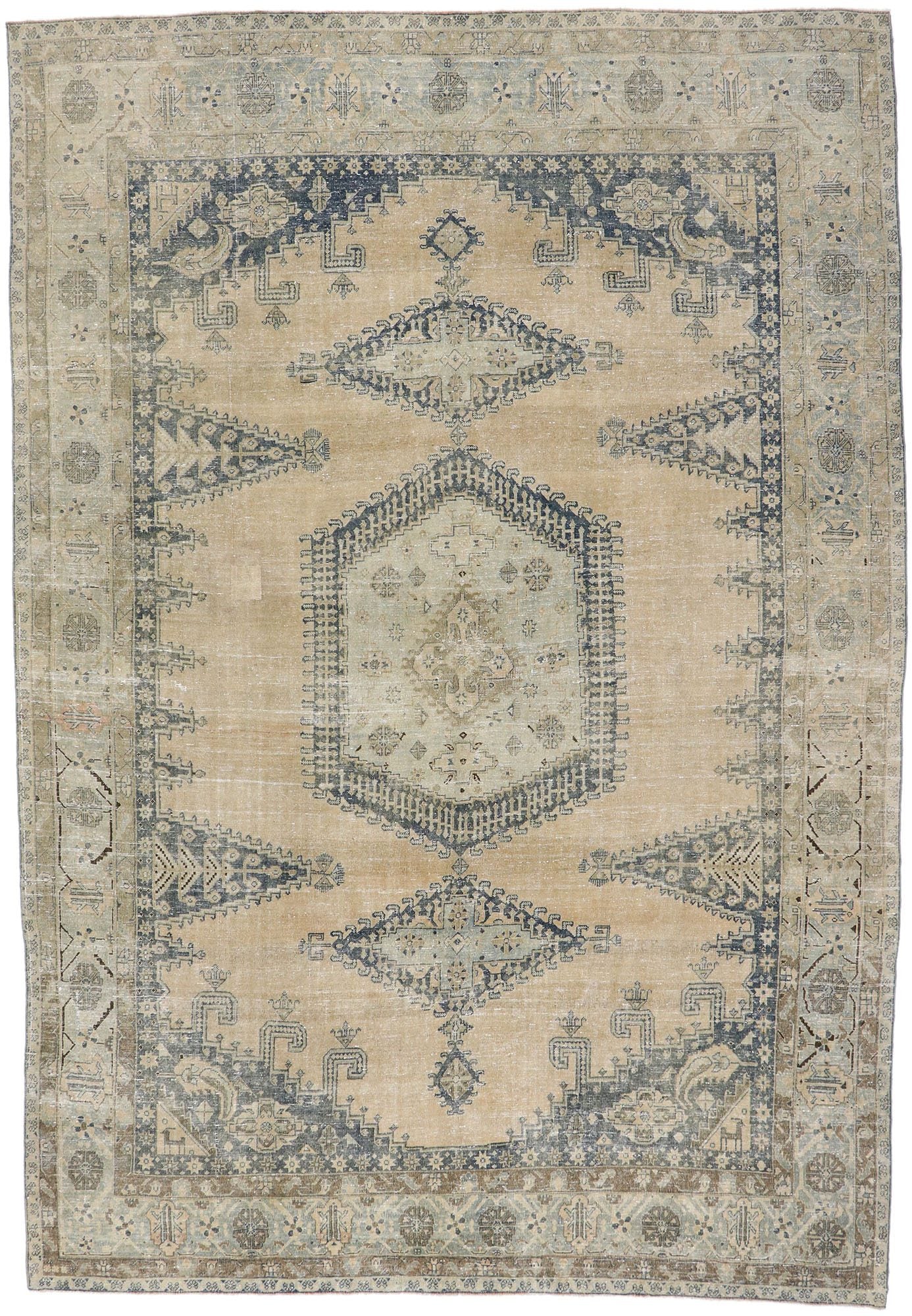 10 x 15 Antique Persian Viss Rug 60861