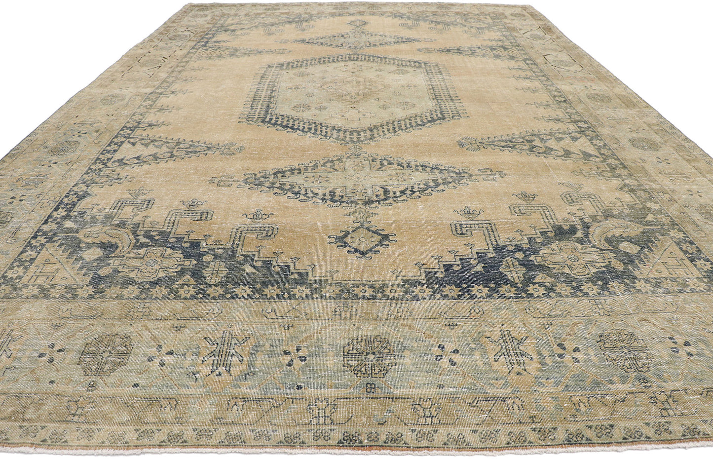 10 x 15 Antique Persian Viss Rug 60861