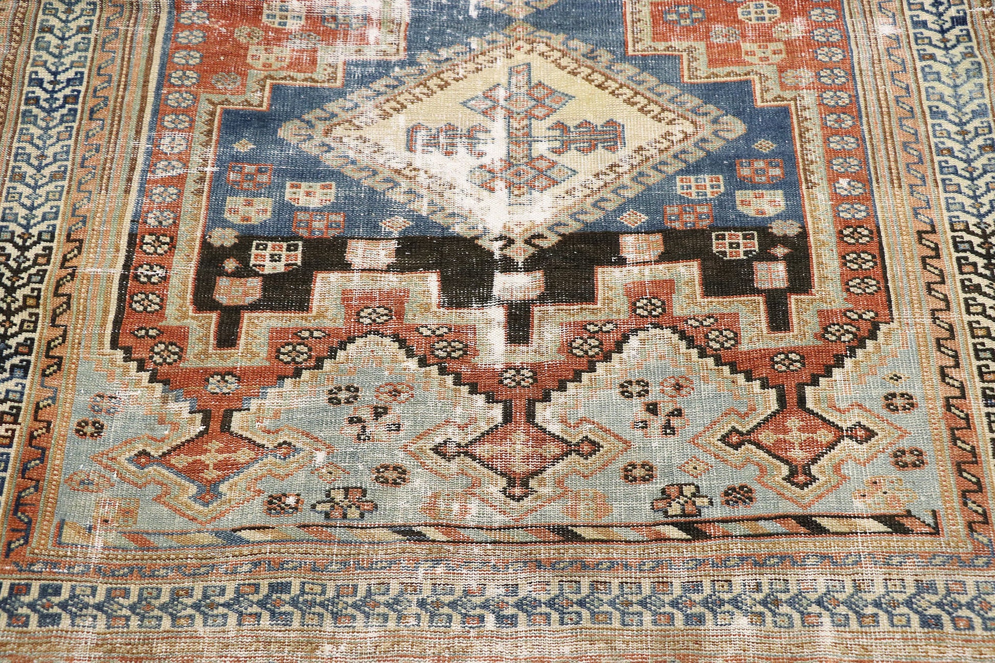 4 x 5 Antique Persian Shiraz Rug 60897