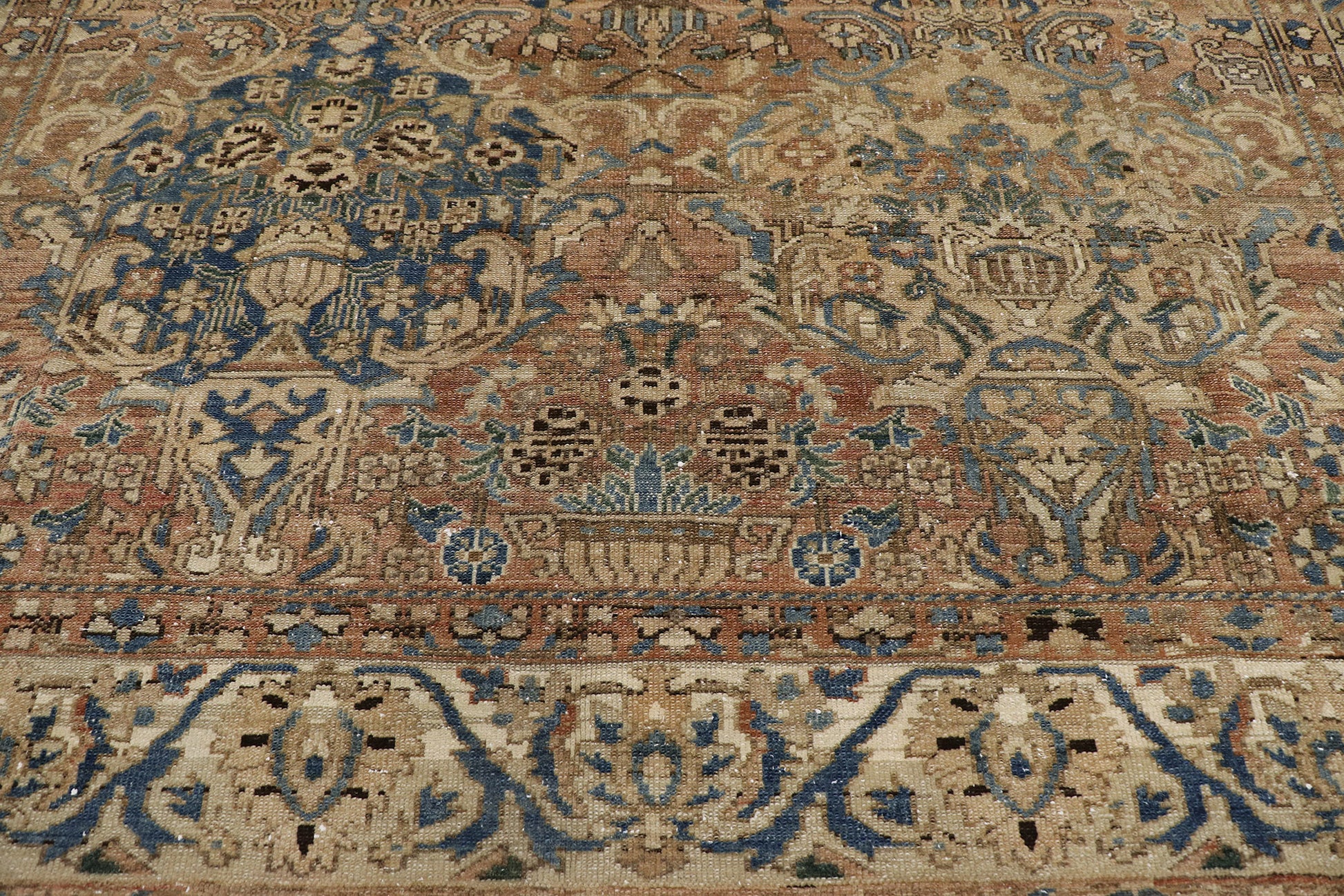 9 x 11 Antique Persian Bakhtiari Rug 60931