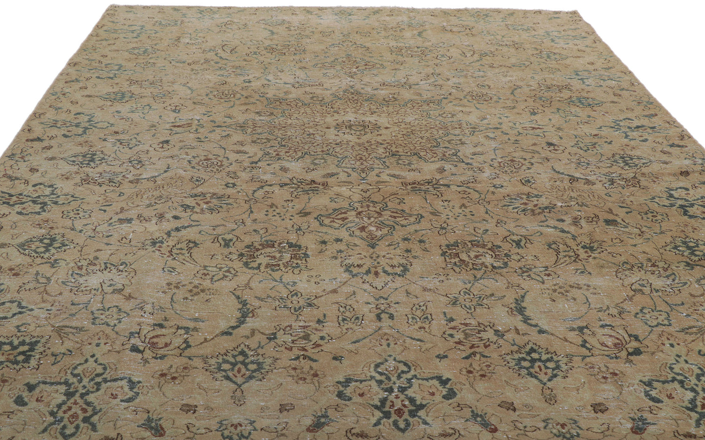7 x 10 Vintage Persian Isfahan Rug 60994