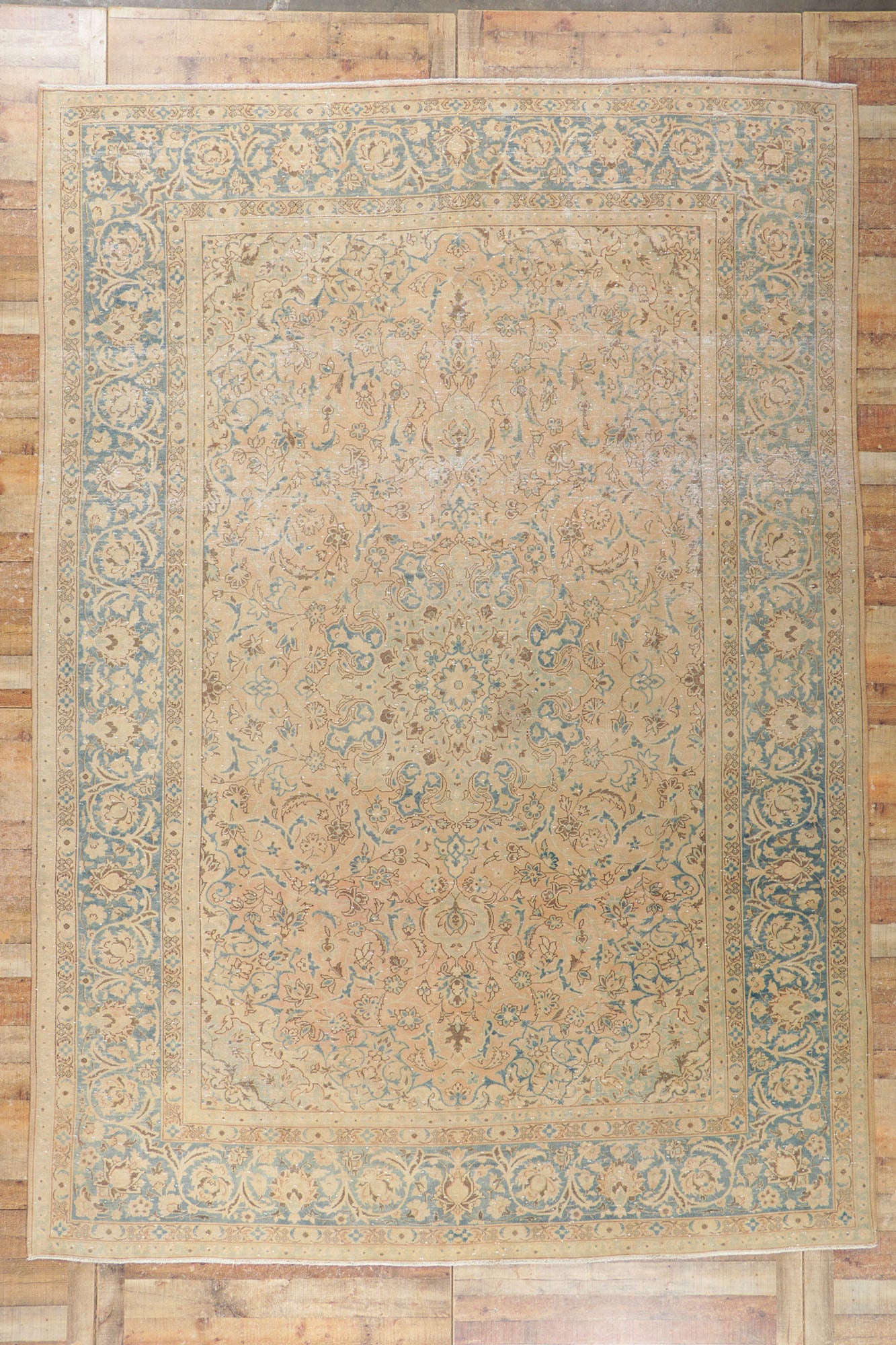 10 x 13 Antique Persian Tabriz Rug 61008