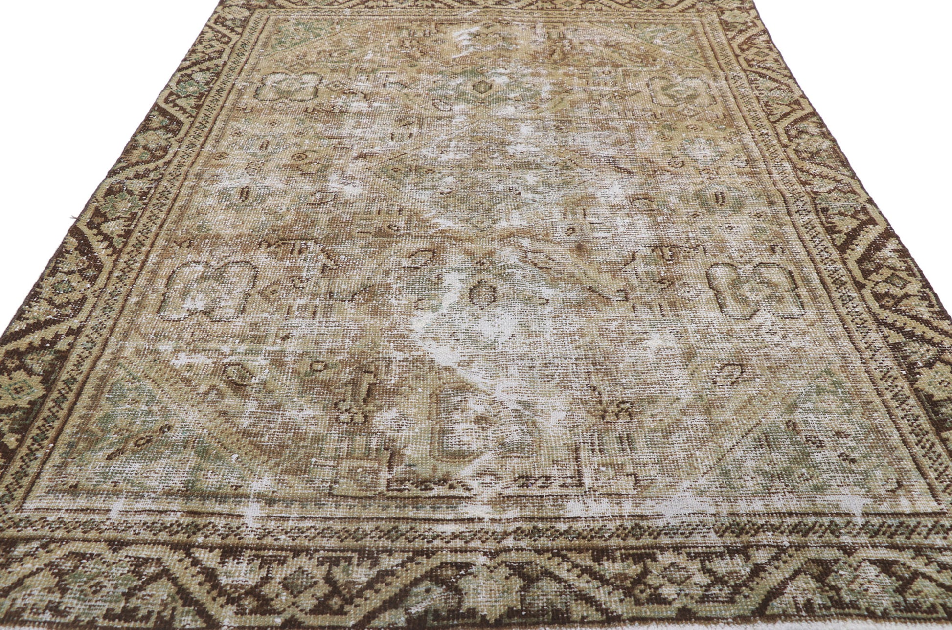 4 x 6 Antique Persian Mahal Rug 61009