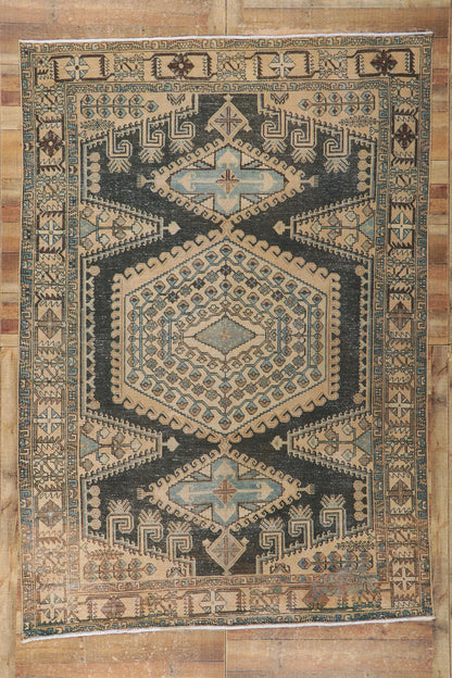 7 x 10 Vintage Persian Viss Rug 61018