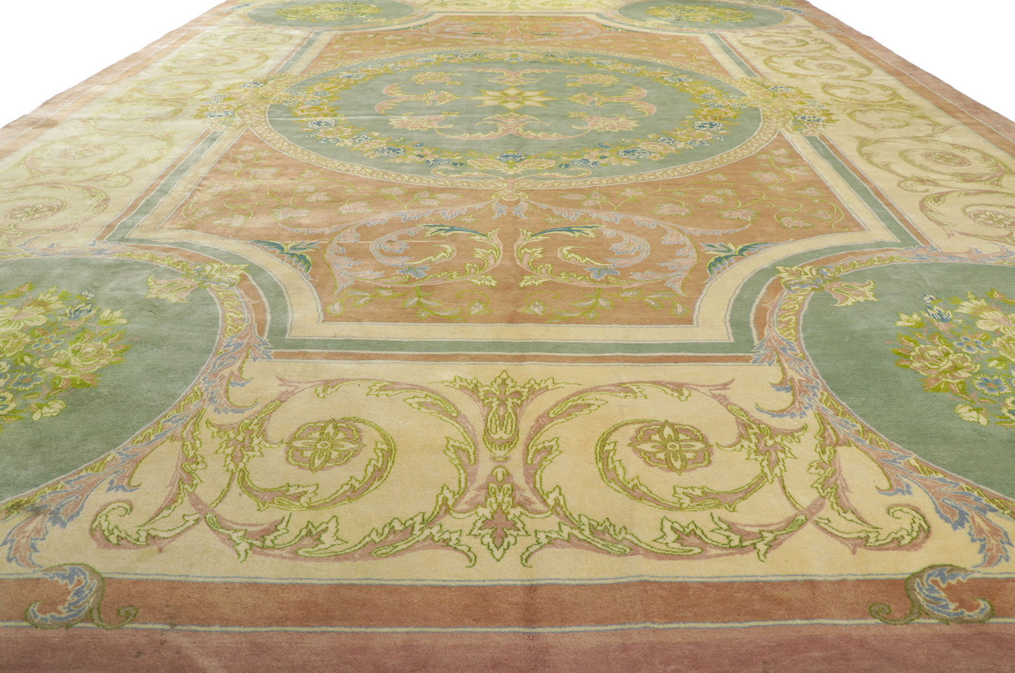 13 x 20 Vintage Persian Isfahan Rug 61025