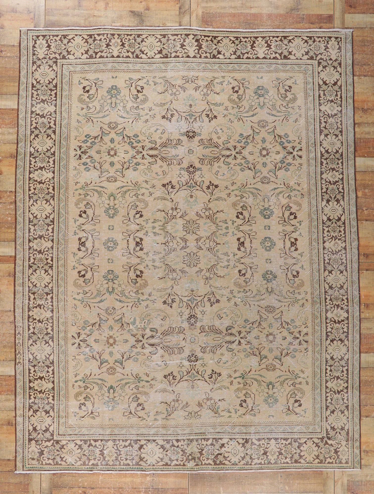 9 x 12 Antique-Worn Persian Mahal Rug 61028