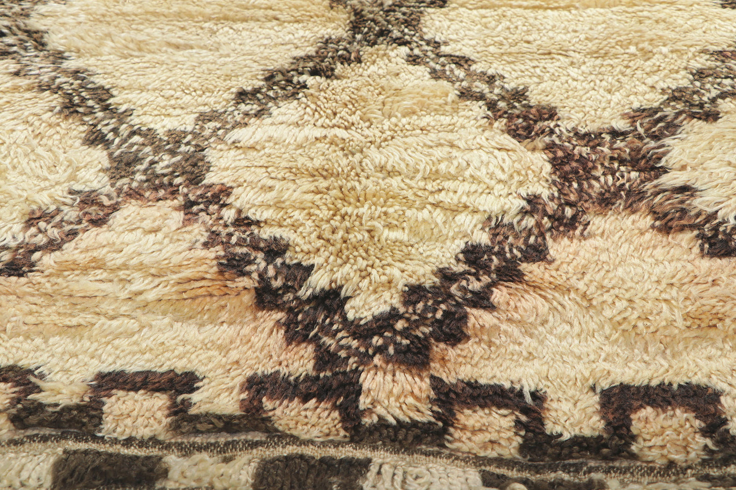 6 x 10 Vintage Moroccan Beni Ourain Rug 78381