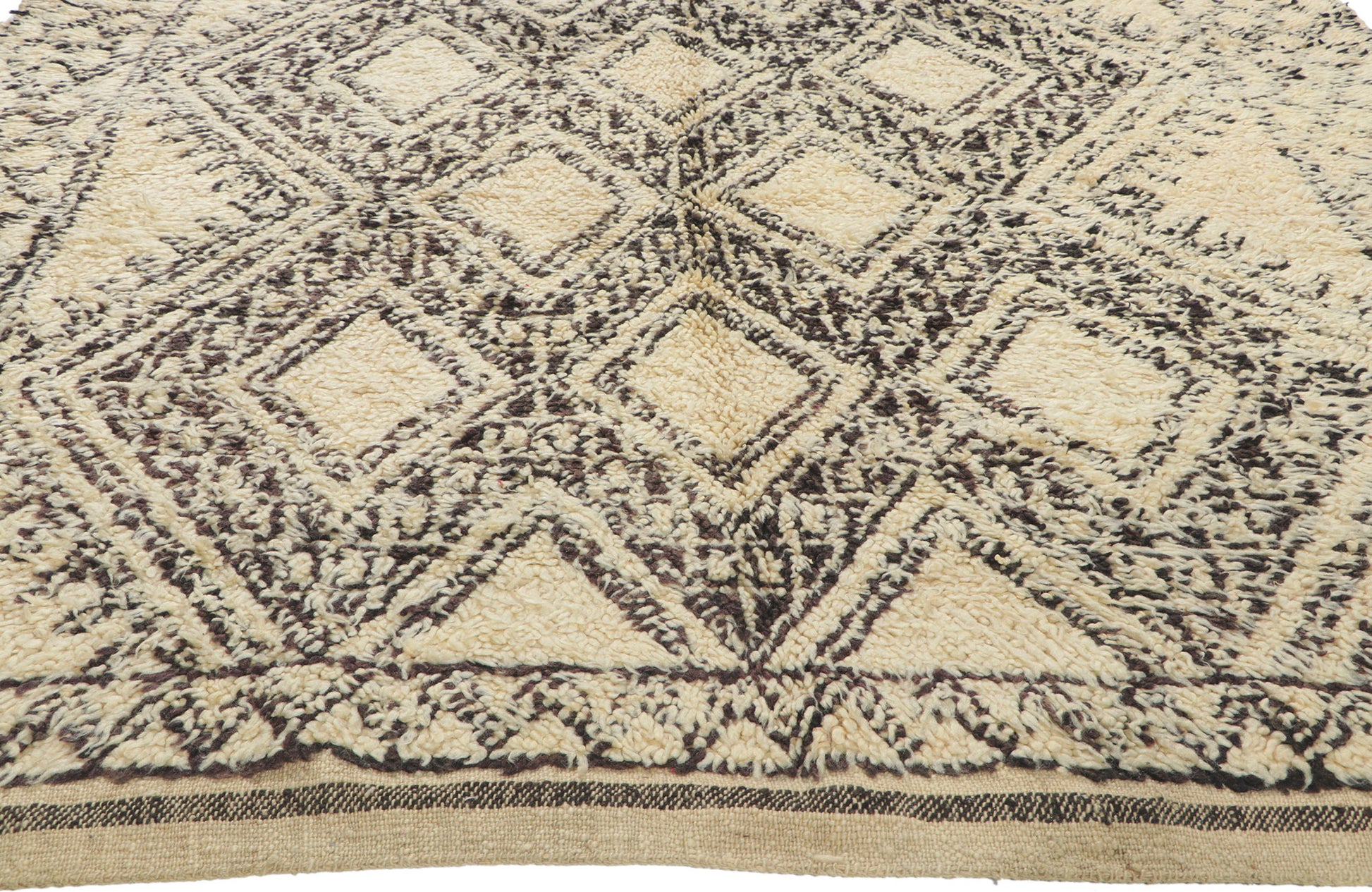 6 x 10 Vintage Moroccan Beni Ourain Rug 78385