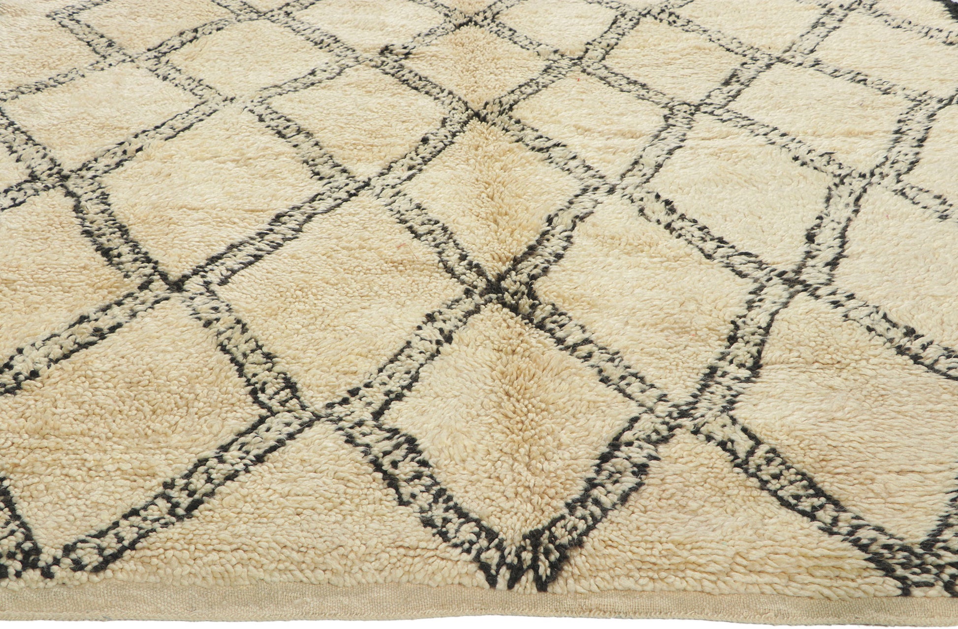6 x 11 Vintage Moroccan Beni Ourain Rug 78376