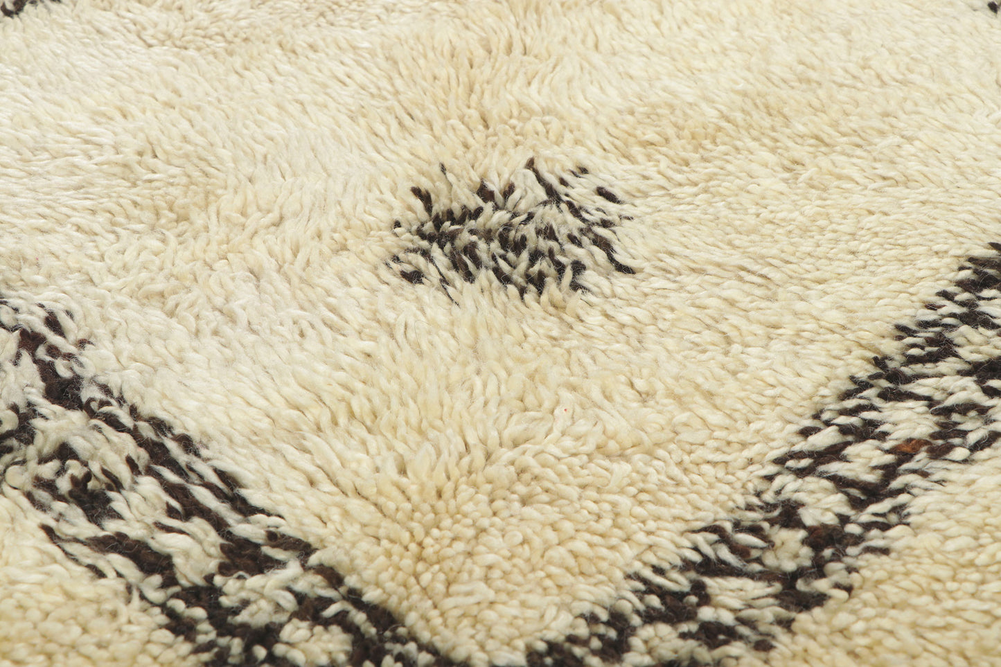 6 x 12 Vintage Moroccan Beni Ourain Rug 78388