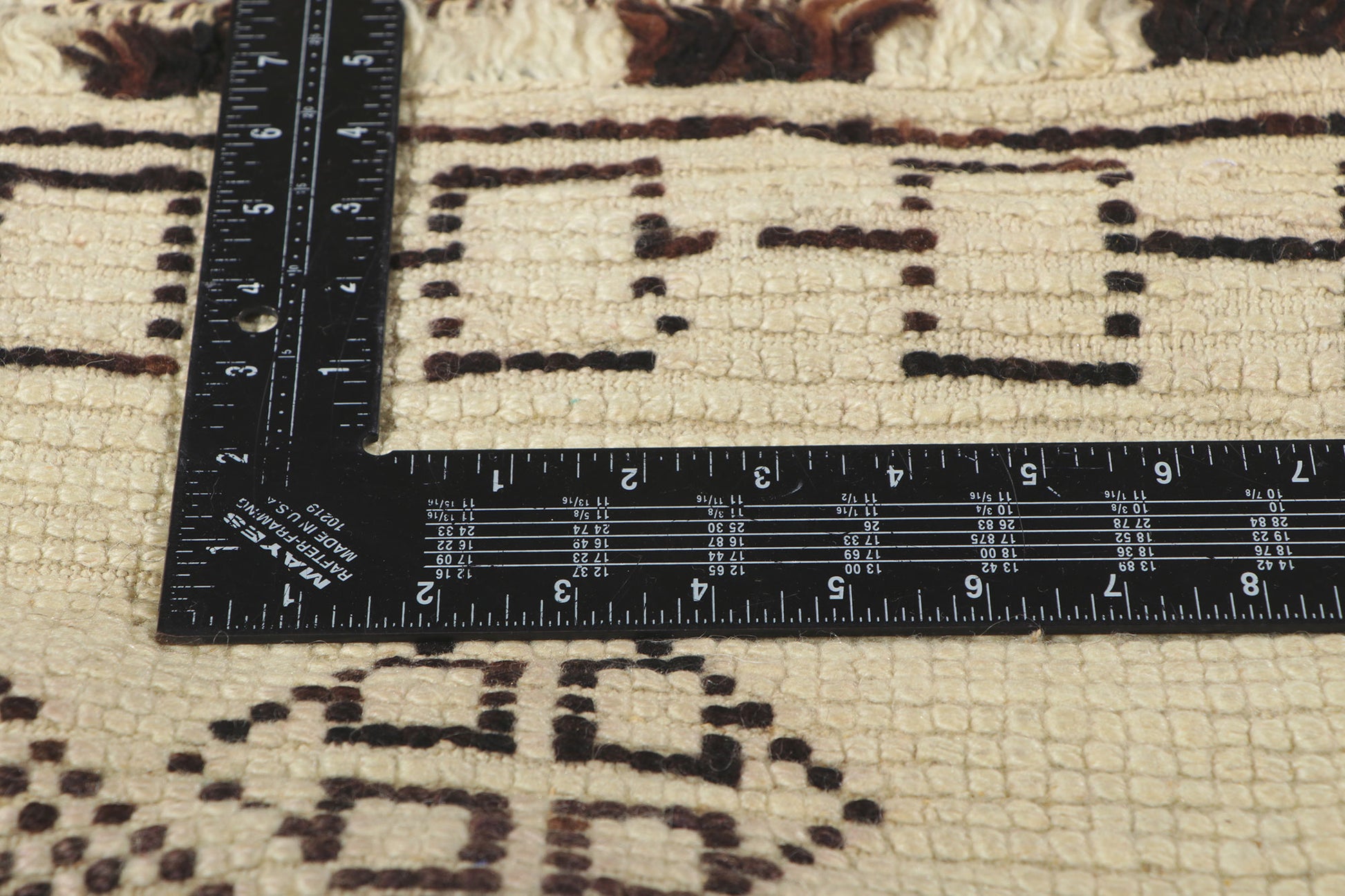 6 x 13 Vintage Moroccan Beni Ourain Rug 78387