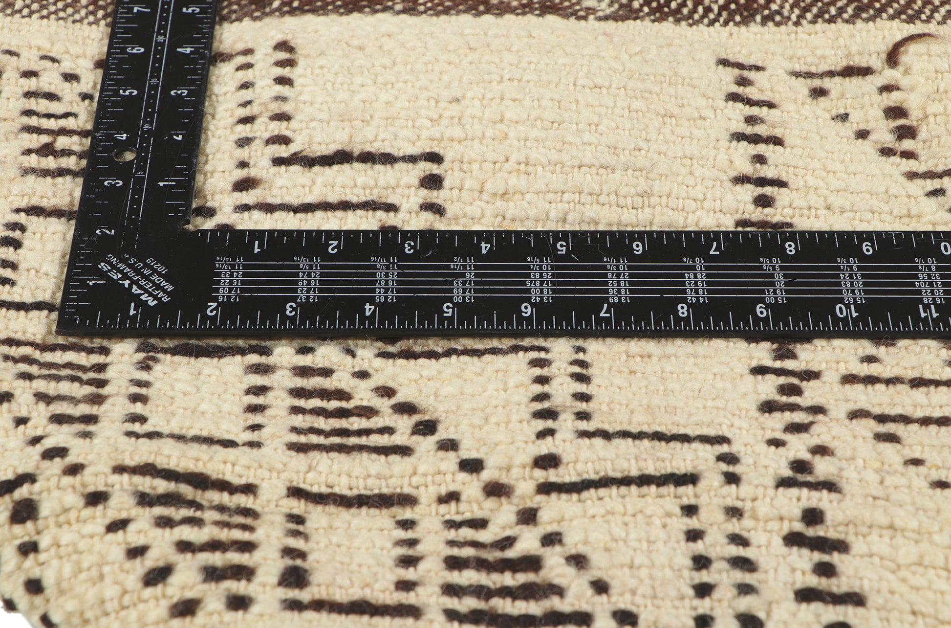 6 x 8 Vintage Moroccan Beni Ourain Rug 78391