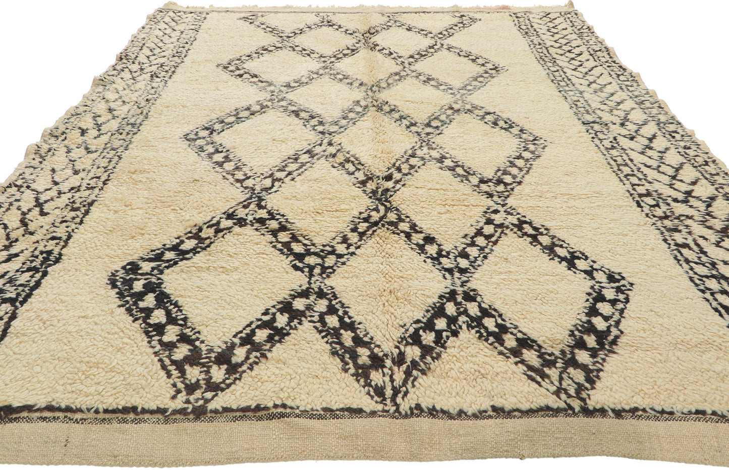 6 x 8 Vintage Moroccan Beni Ourain Rug 78396