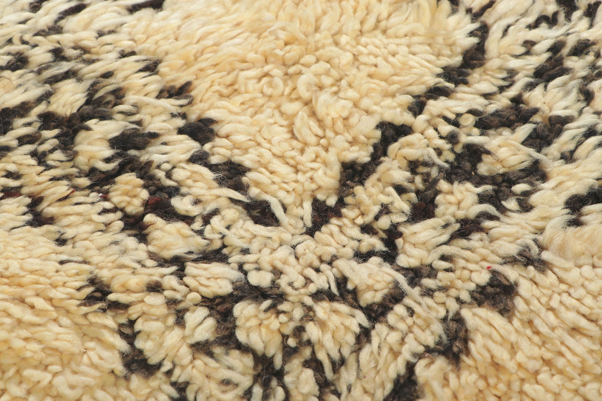 6 x 9 Vintage Moroccan Beni Ourain Rug 78395