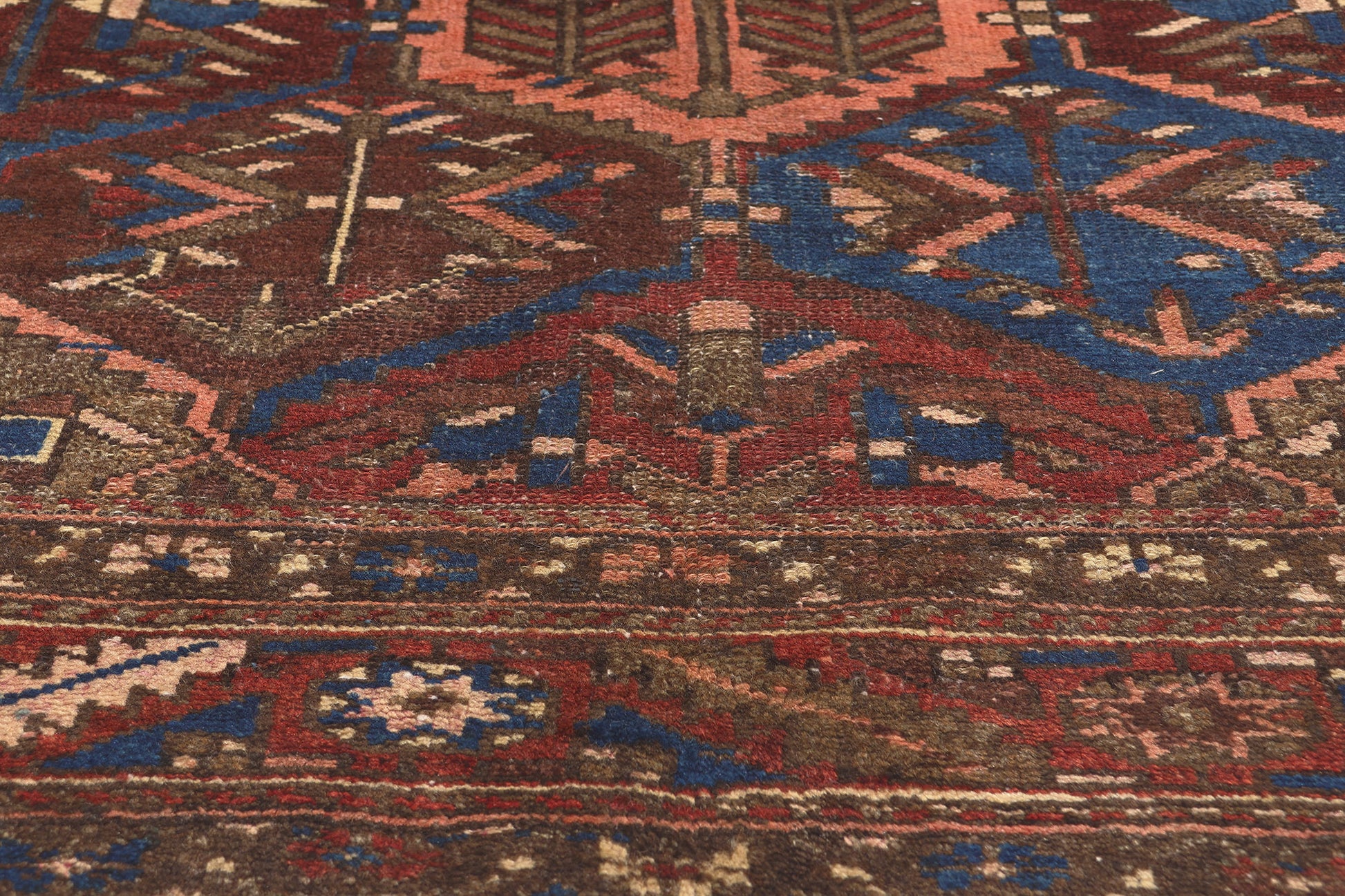 6 x 10 Antique Persian Bakhtiari Rug 75269