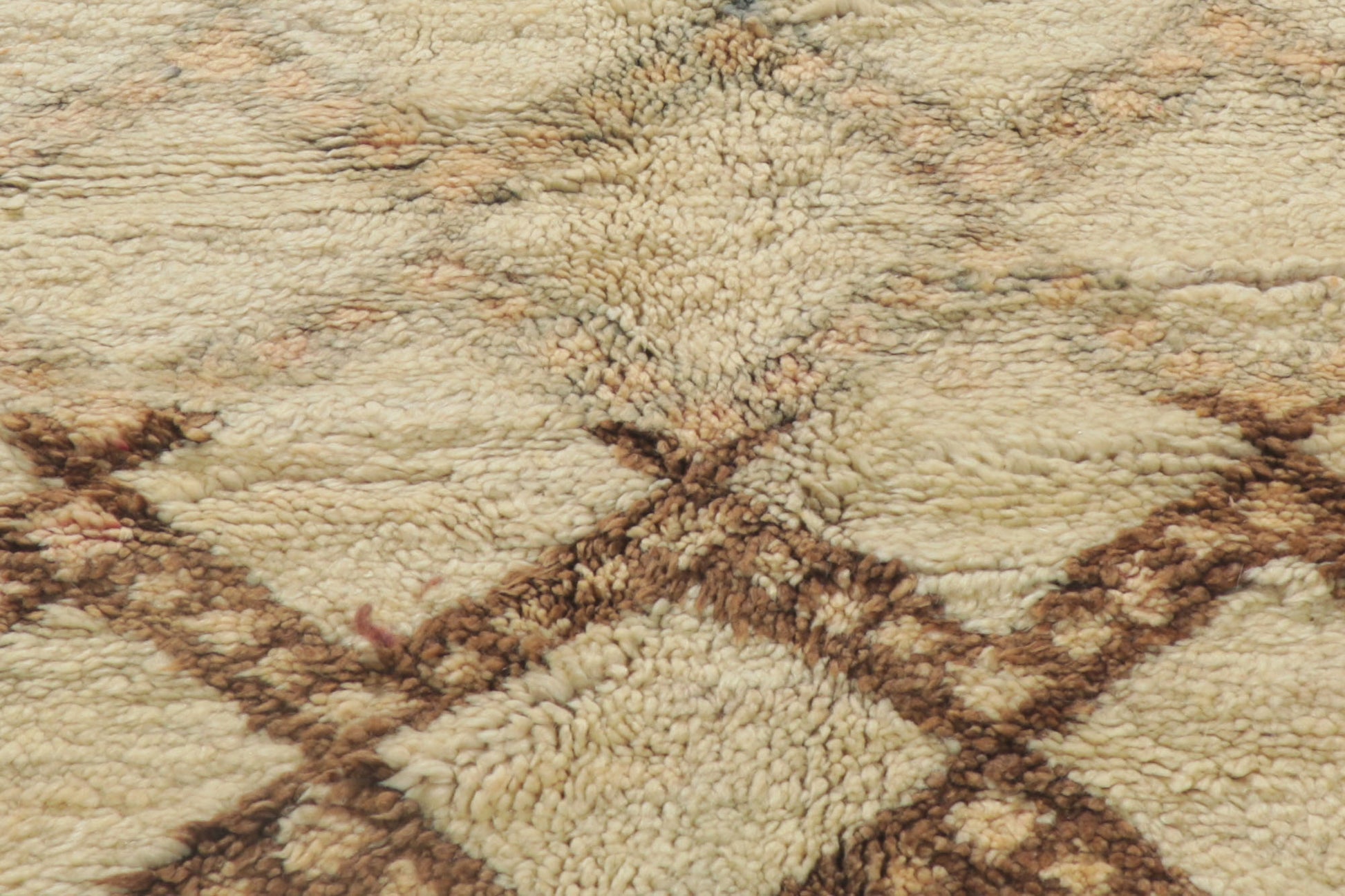 6 x 10 Vintage Moroccan Beni Ourain Rug 21379