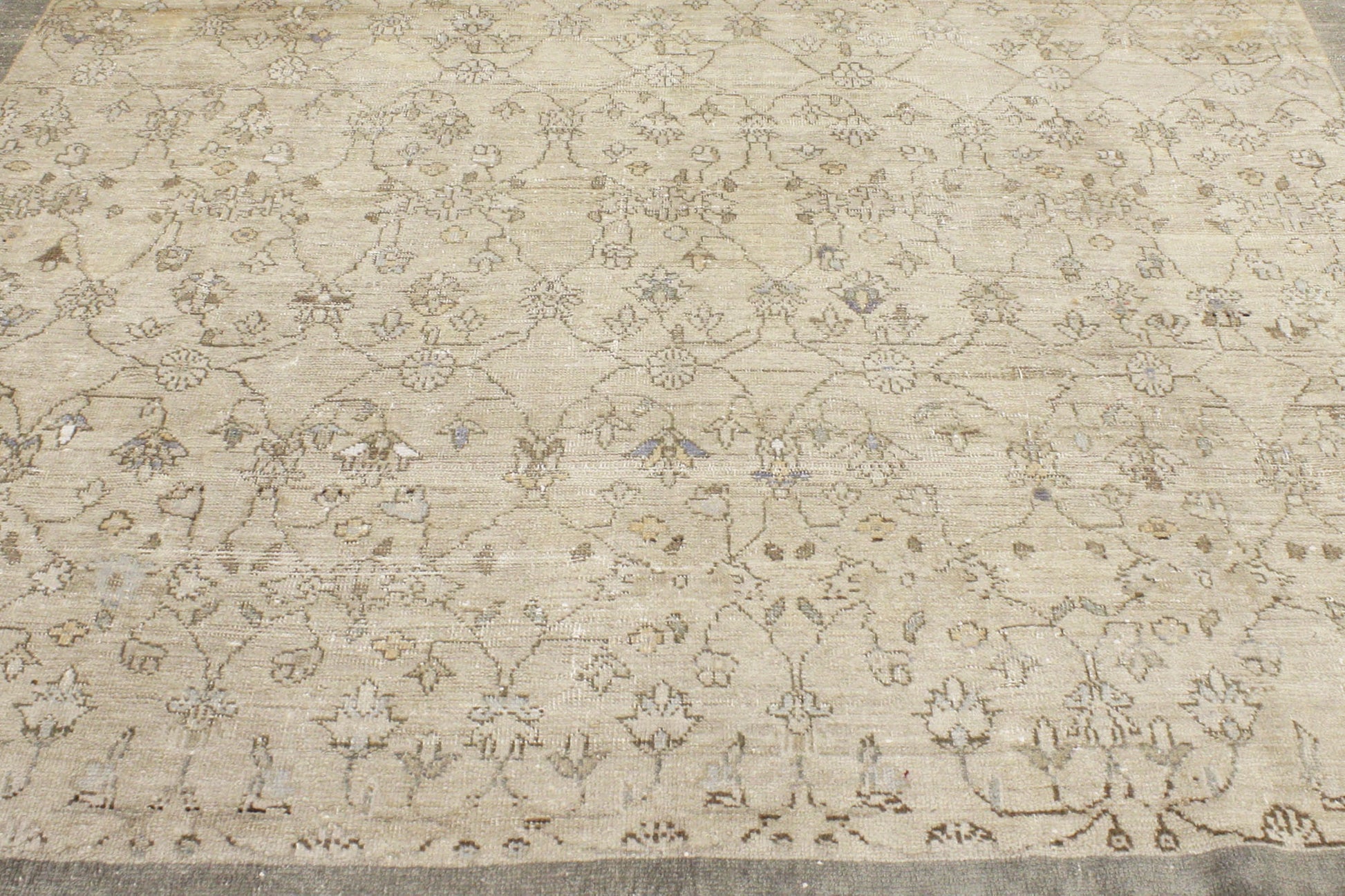 6 x 10 Vintage Turkish Oushak Rug 52044