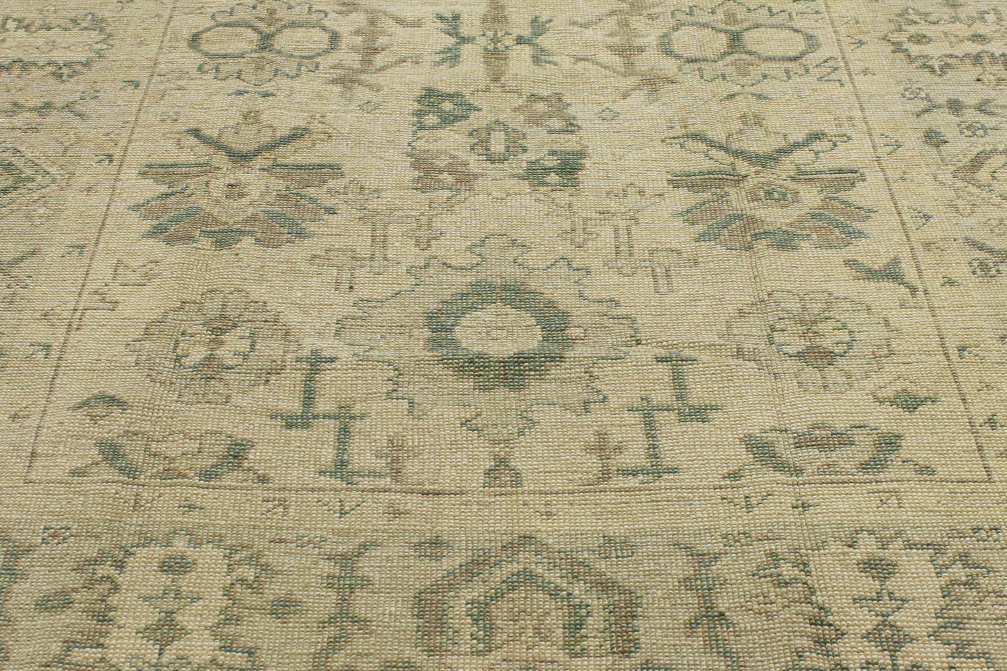 6 x 9 Earth-Tone Turkish Oushak Rug 51632