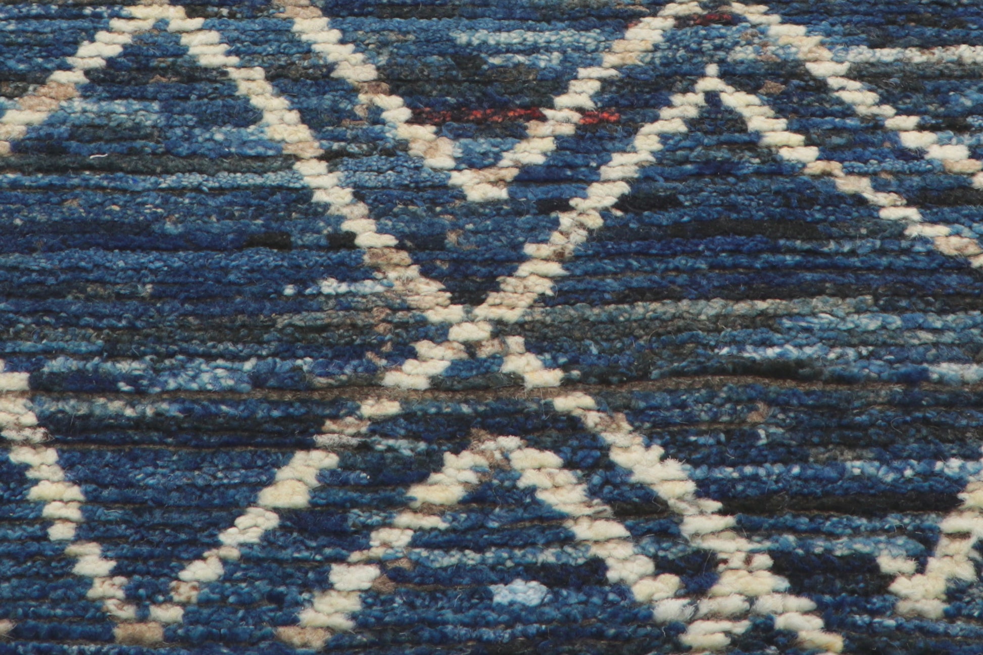 6 x 9 Earth-Tone Moroccan Rug 80821