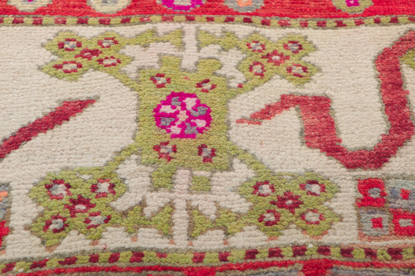 6 x 9 Vintage Turkish Oushak Rug 51784