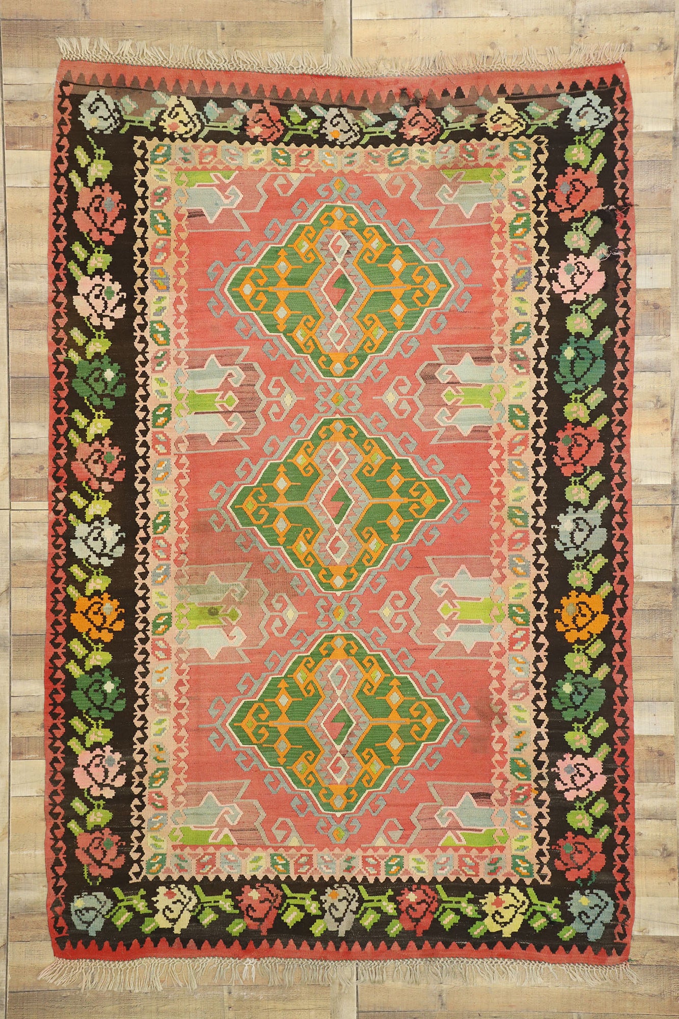 7 x 10 Vintage Floral Kilim Rug 70313