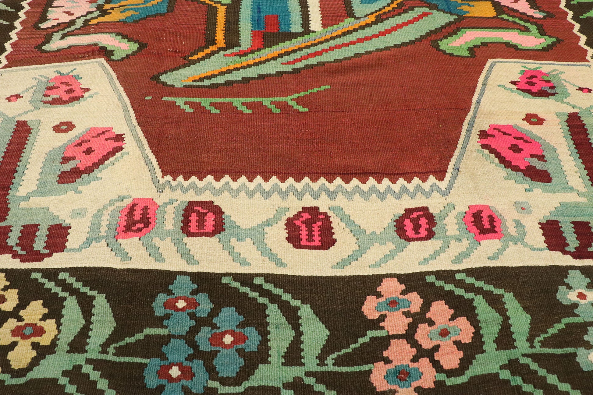 6 x 10 Vintage Turkish Floral Kilim Rug 70343