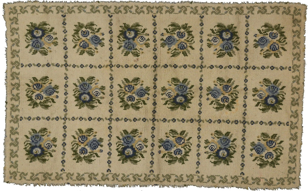5 x 8 Vintage Spanish Rug 70481