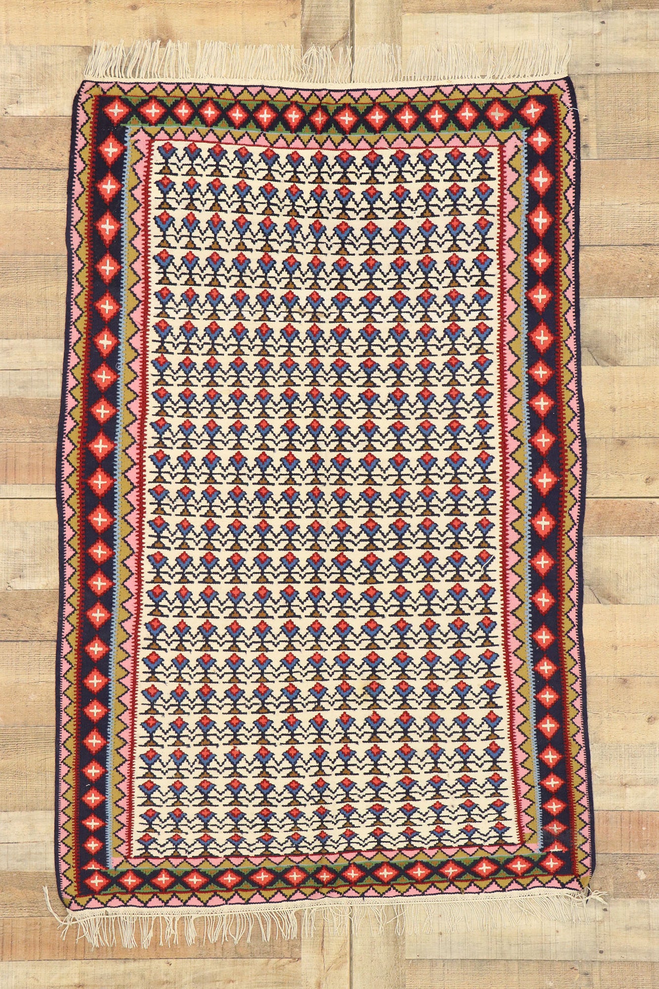 3 x 5 Vintage Persian Senneh Rug 70497