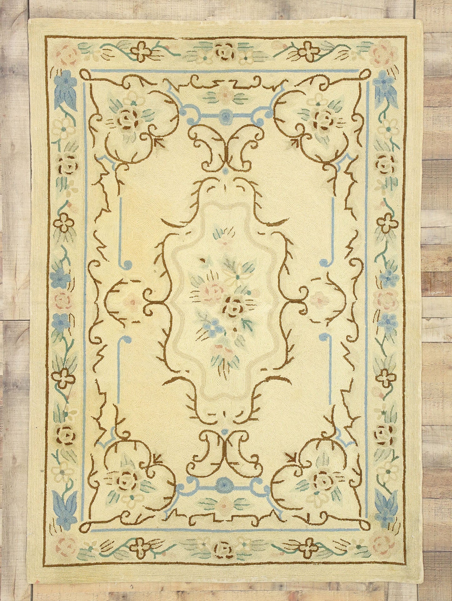 4 x 6 Vintage Chinese Floral Hooked Rug 70861