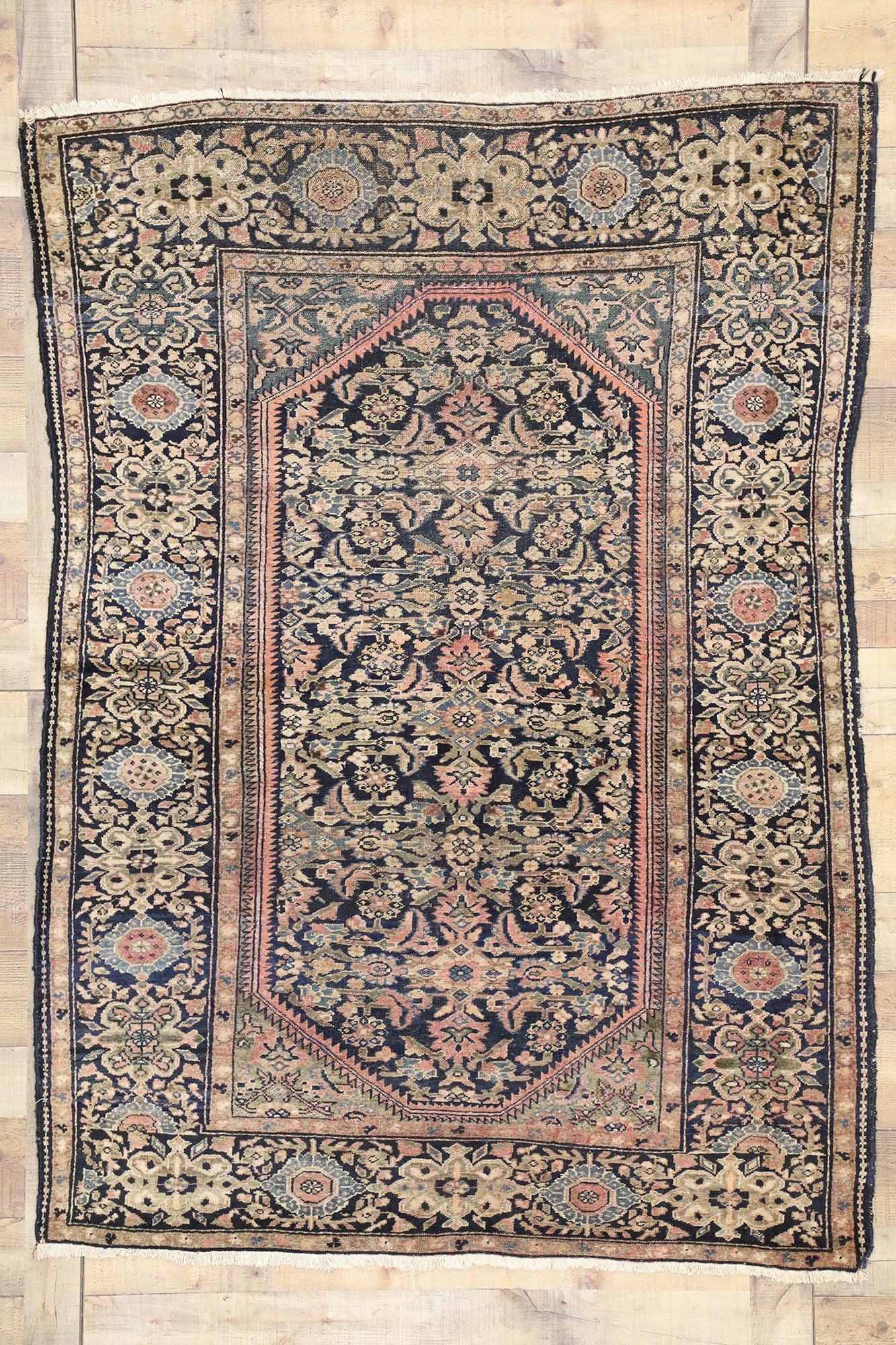 4 x 6 Antique Persian Hamadan Rug 71233