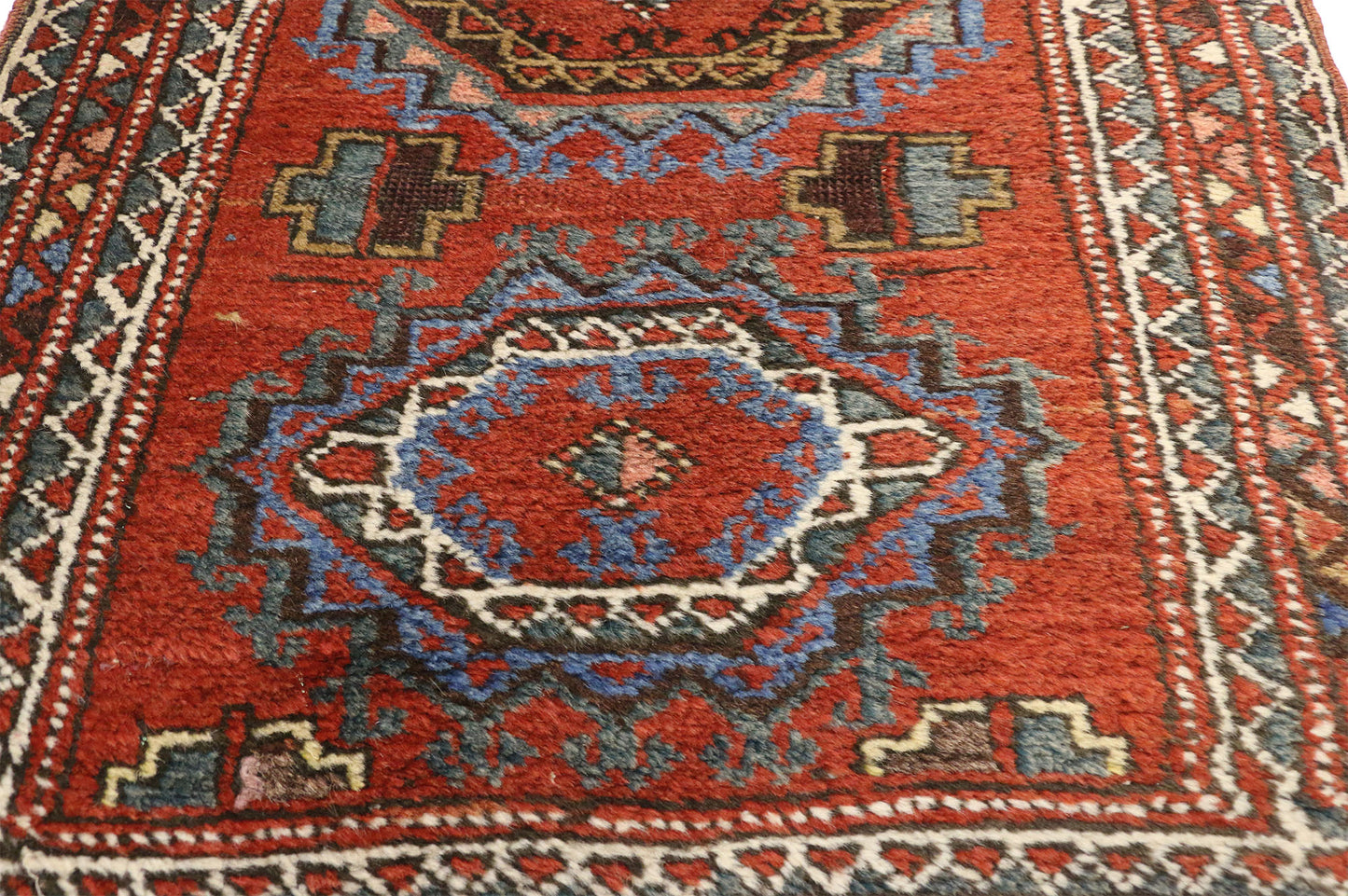 2 x 9 Antique Heriz Rug 71542