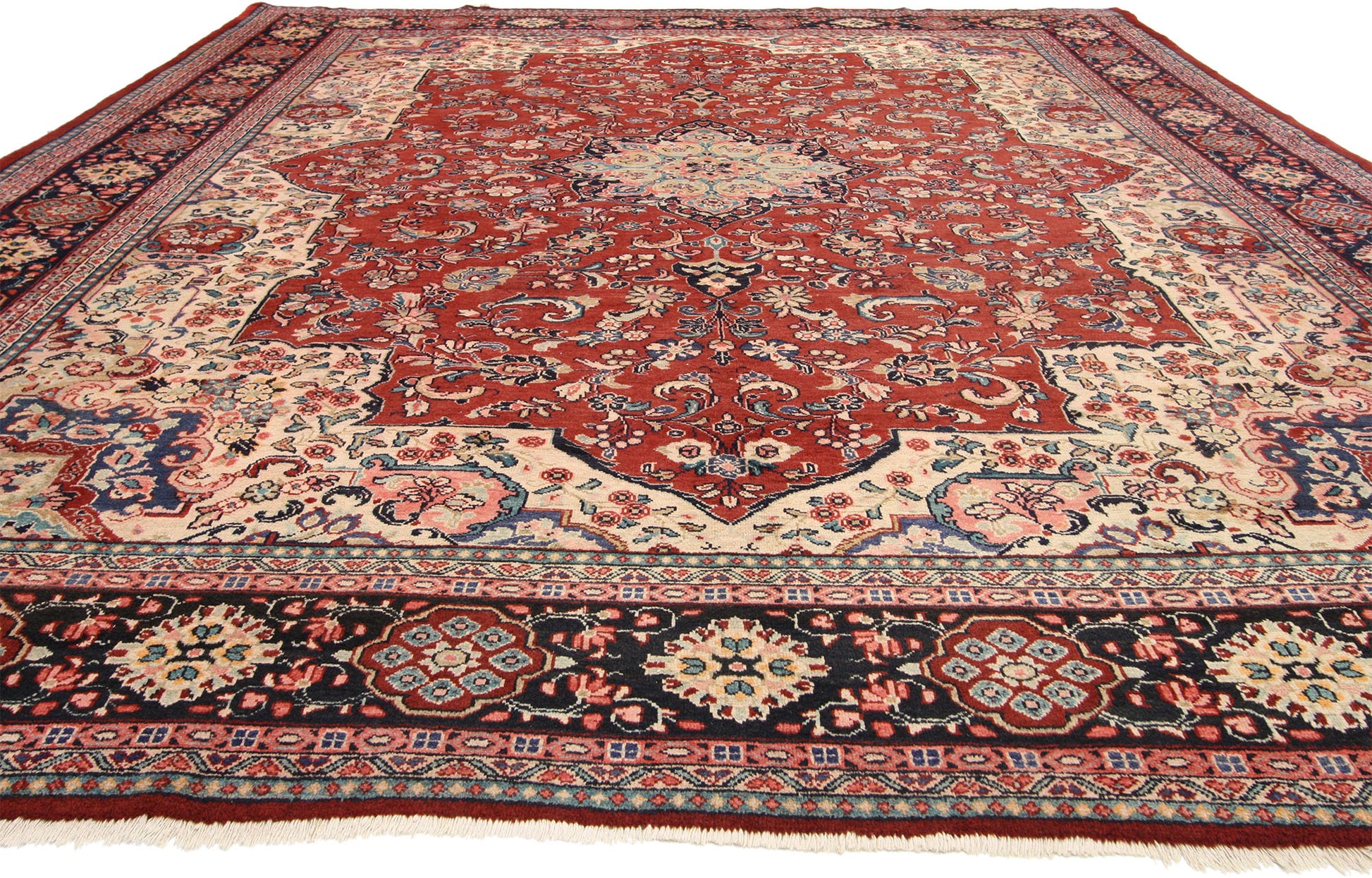 10 x 13 Vintage Mahal Rug 71806