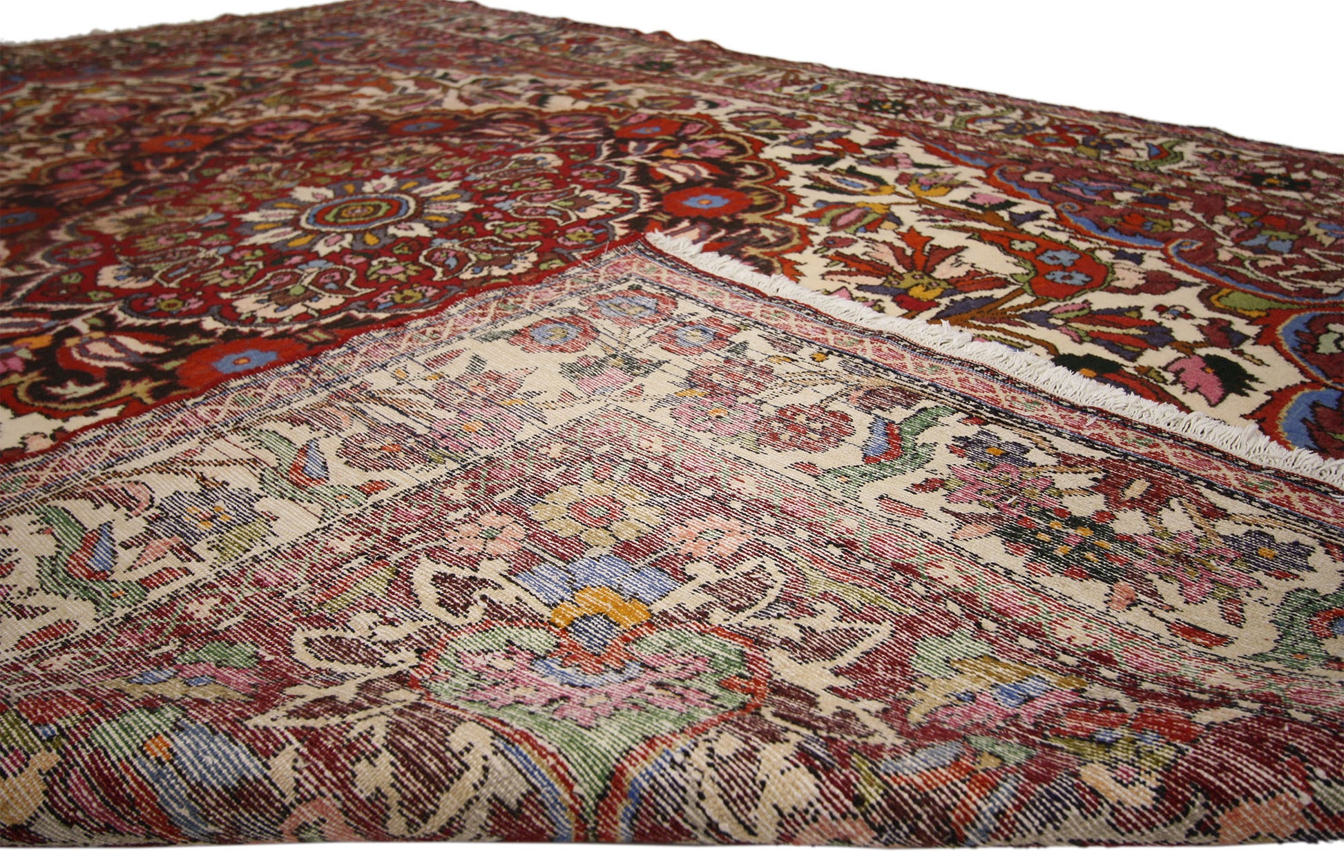 7 x 10 Vintage Persian Bakhtiari Rug 71962