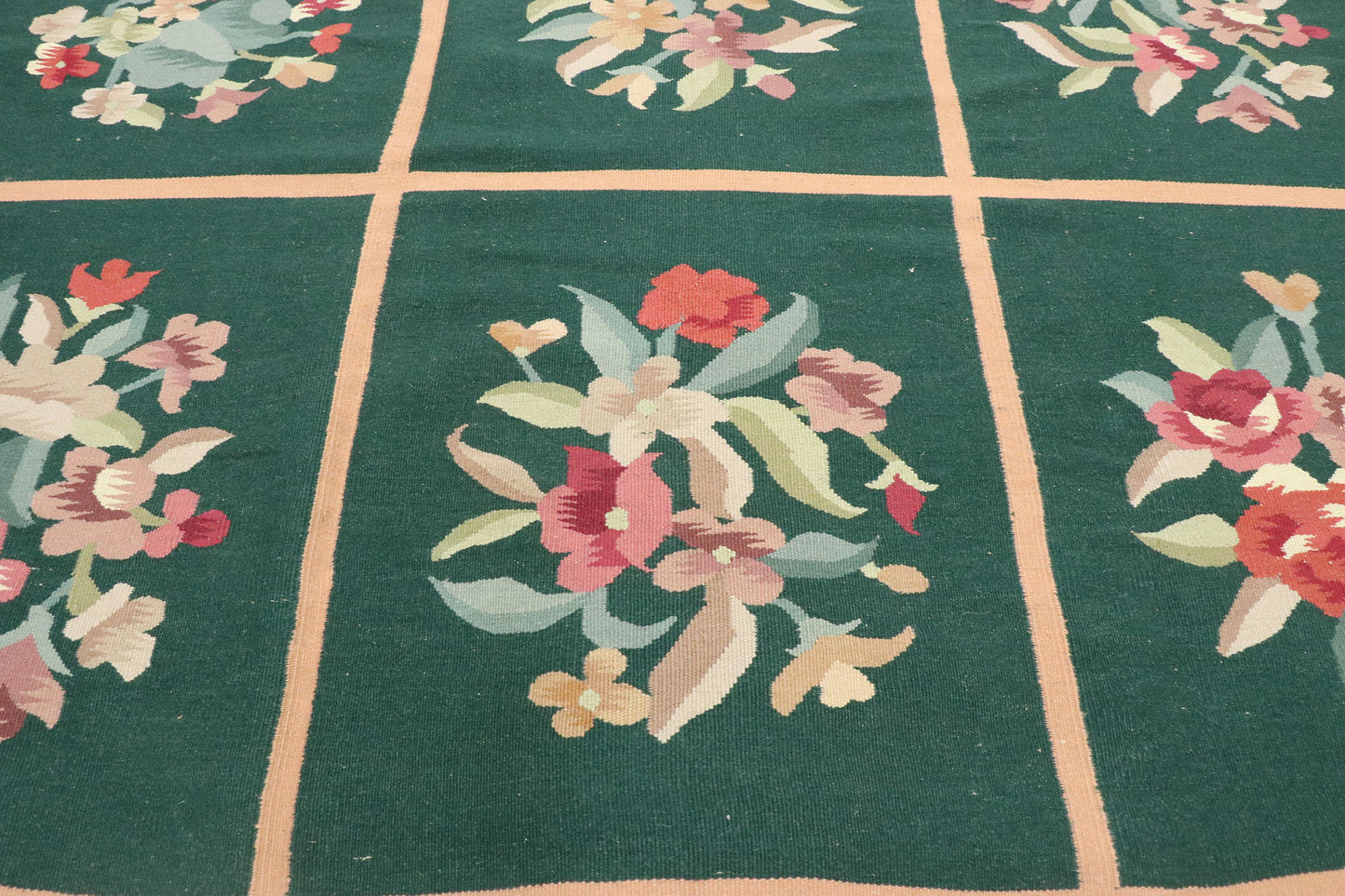6 x 9 Vintage Chinese Floral Kilim Rug 72078
