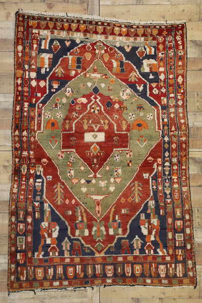 5 x 7 Vintage Persian Bakhtiari Rug 72097
