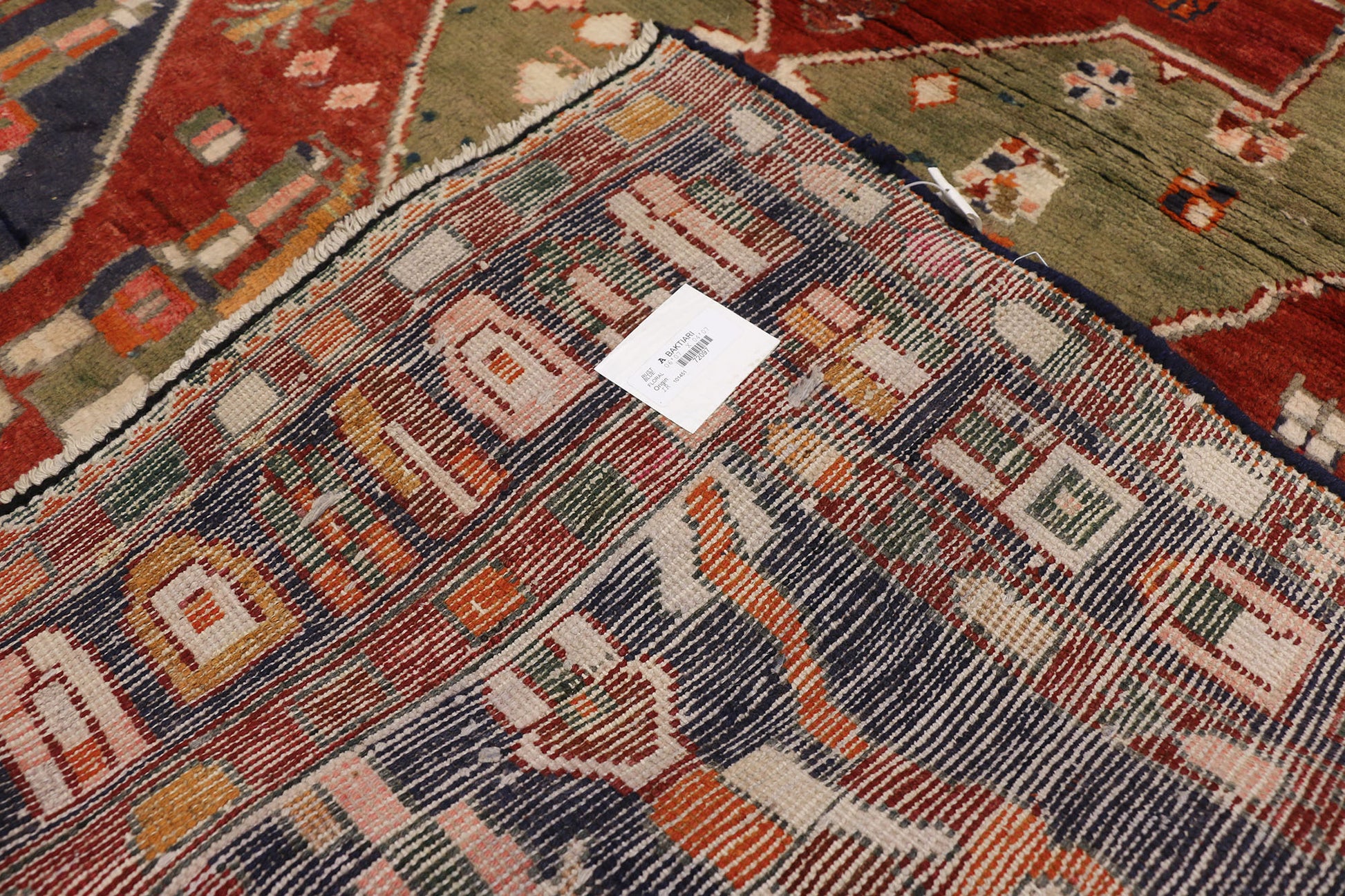 5 x 7 Vintage Persian Bakhtiari Rug 72097