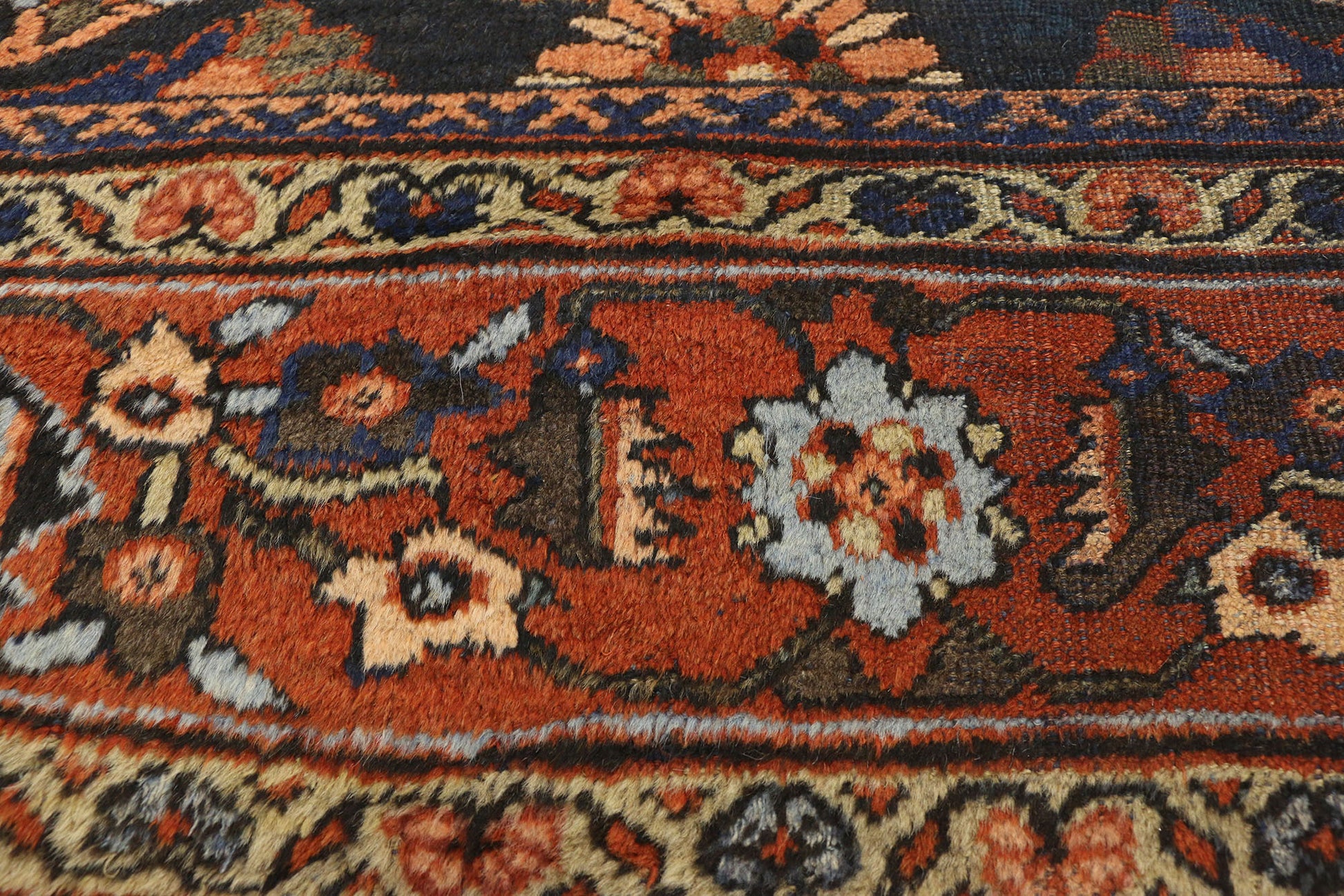 9 x 13 Antique Persian Mahal Rug 72100