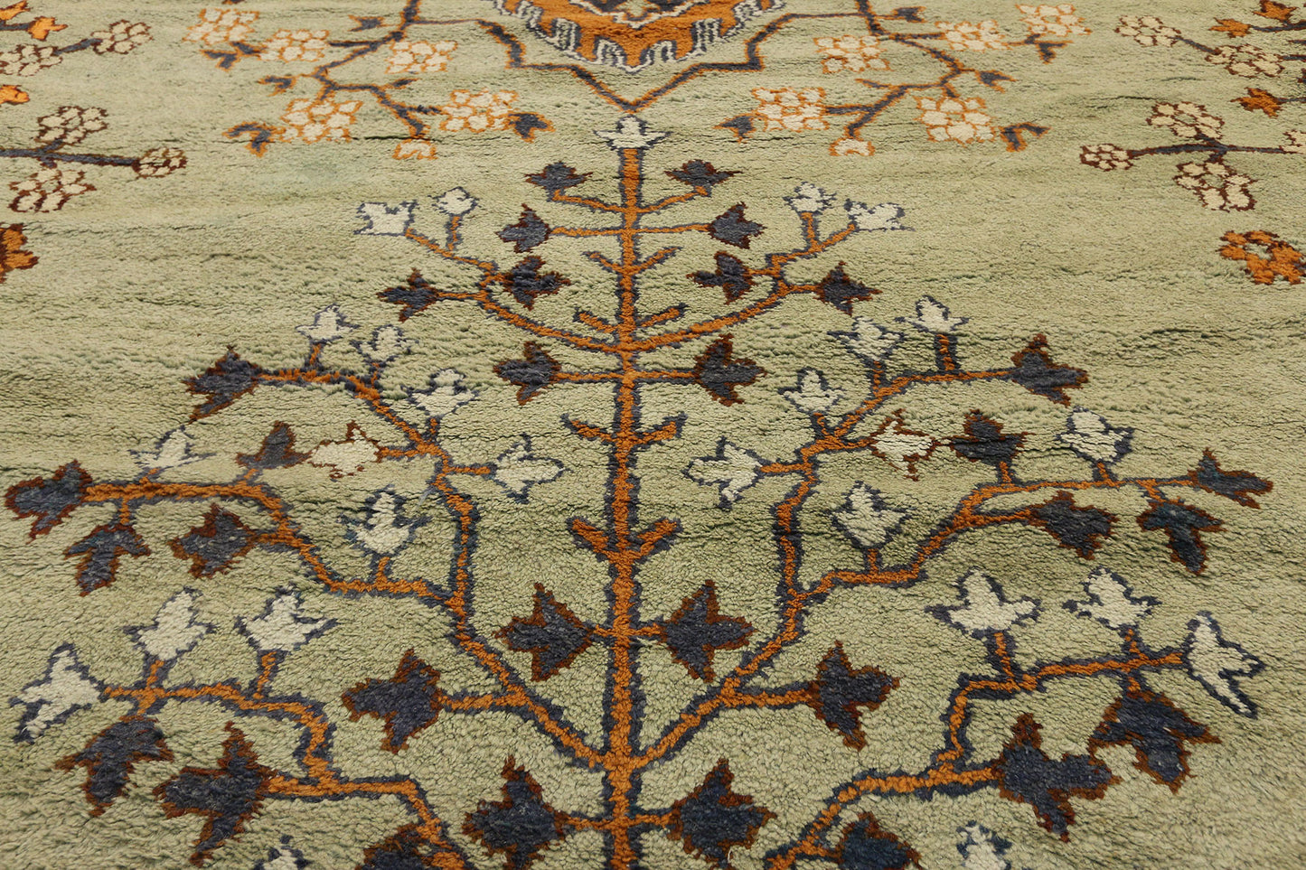 19 x 31 Antique Indian Agra Rug 72173